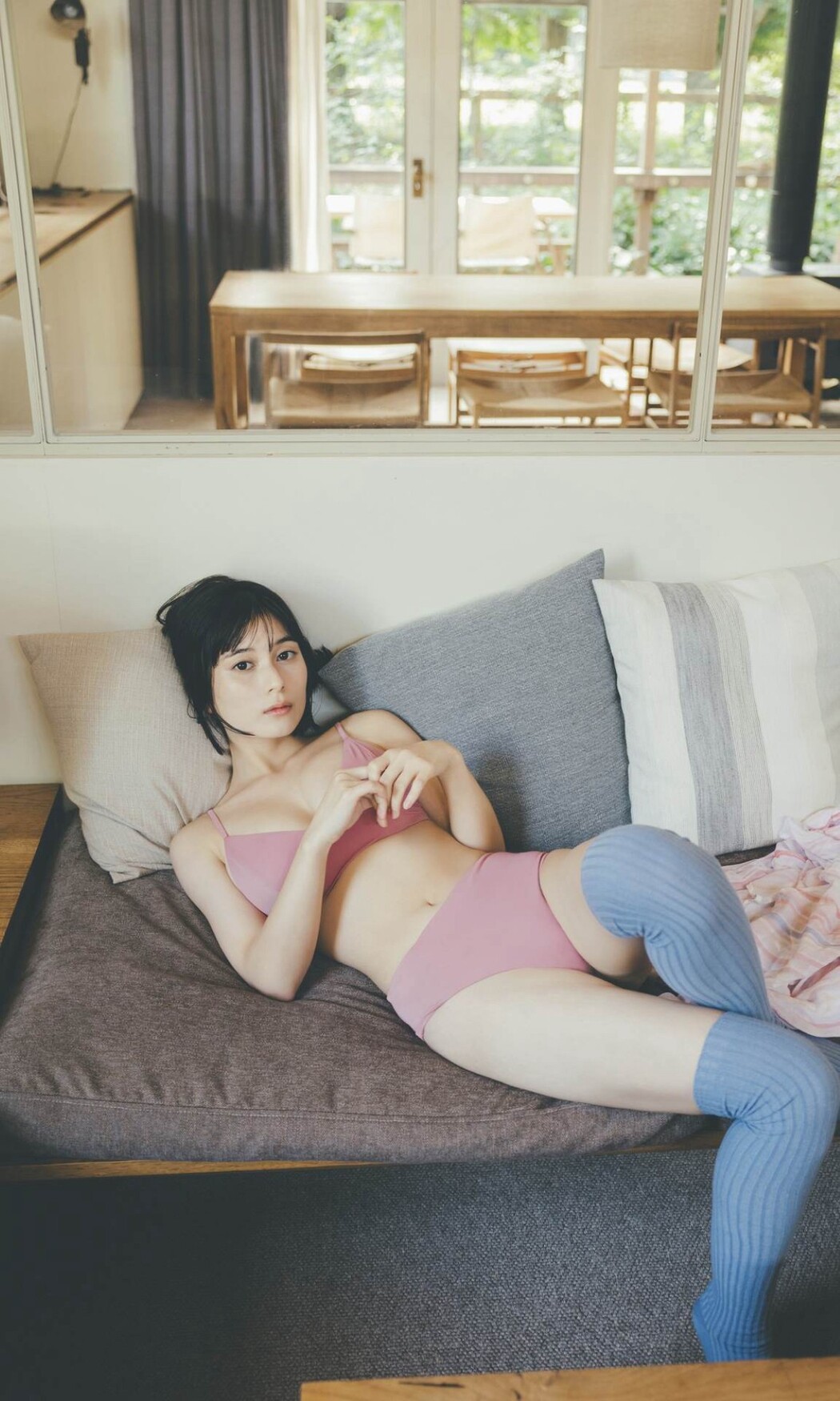Weekly Photobook Sakurako Okubo 大久保桜子 – Dearest