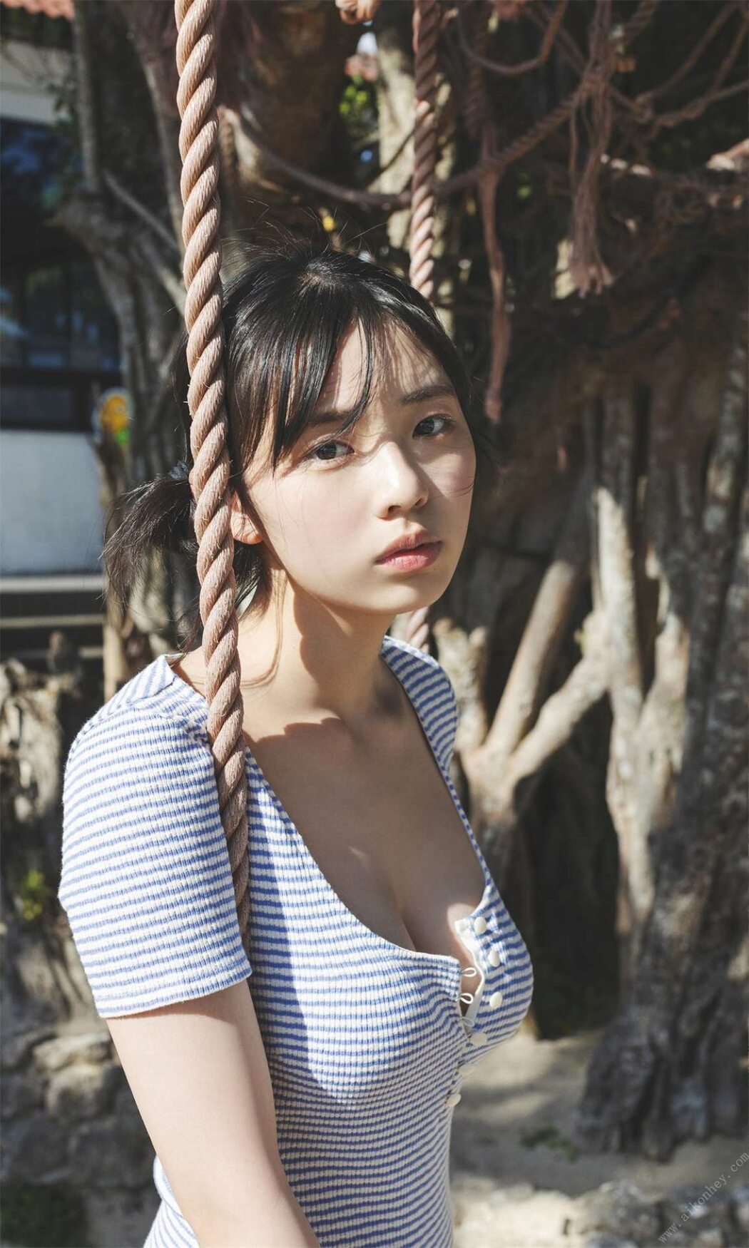 Weekly Photobook 2022-05-16 Hina Kikuchi 菊地姫奈 – A Trip To Love Prologue 好きになる旅 prologue
