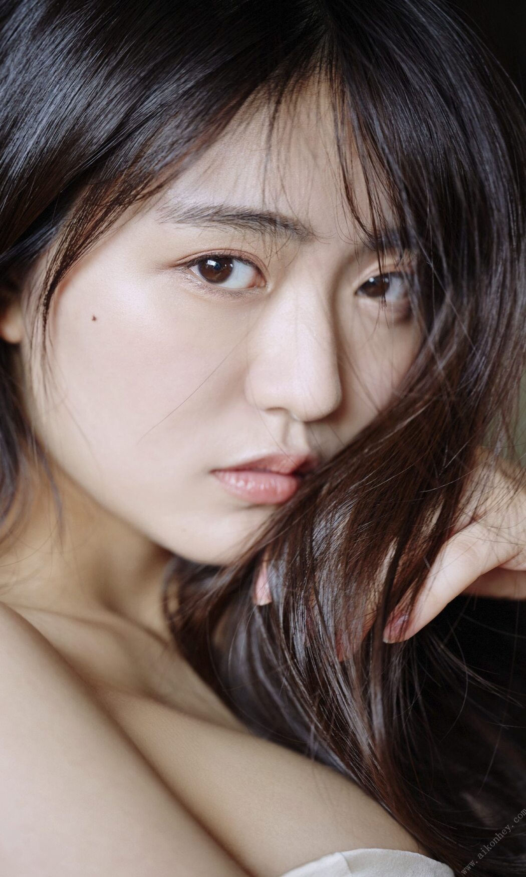 Weekly Photobook Runa Toyoda 豊田ルナ – The magic of summer 夏の魔法 2022-08-08