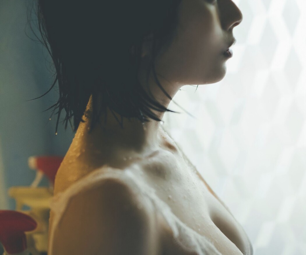 Weekly Photobook Sakurako Okubo 大久保桜子 – Dearest