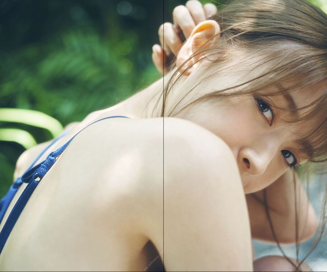 Weekly Playboy Photo Book Hazuki Kimura 木村葉月 – Little Devil Honey