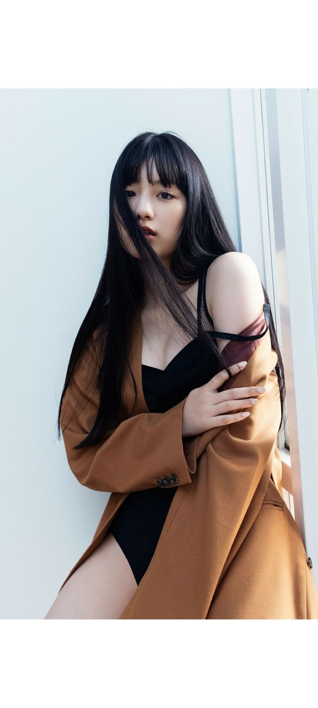 Weekly Photobook 2020-12-07 Noa Tsurushima 鶴嶋乃愛 – A natural actress 生まれながらにして女優