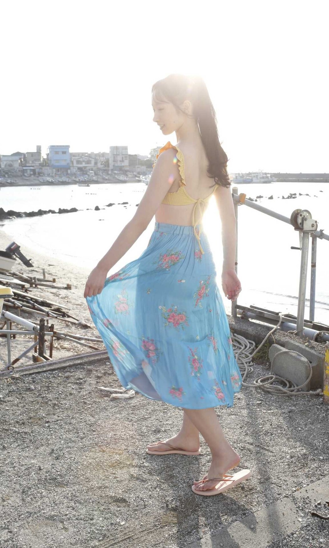 Weekly Photobook Yui Tsuji 辻優衣 – Living In Oita Prefecture A Leisurely Girl
