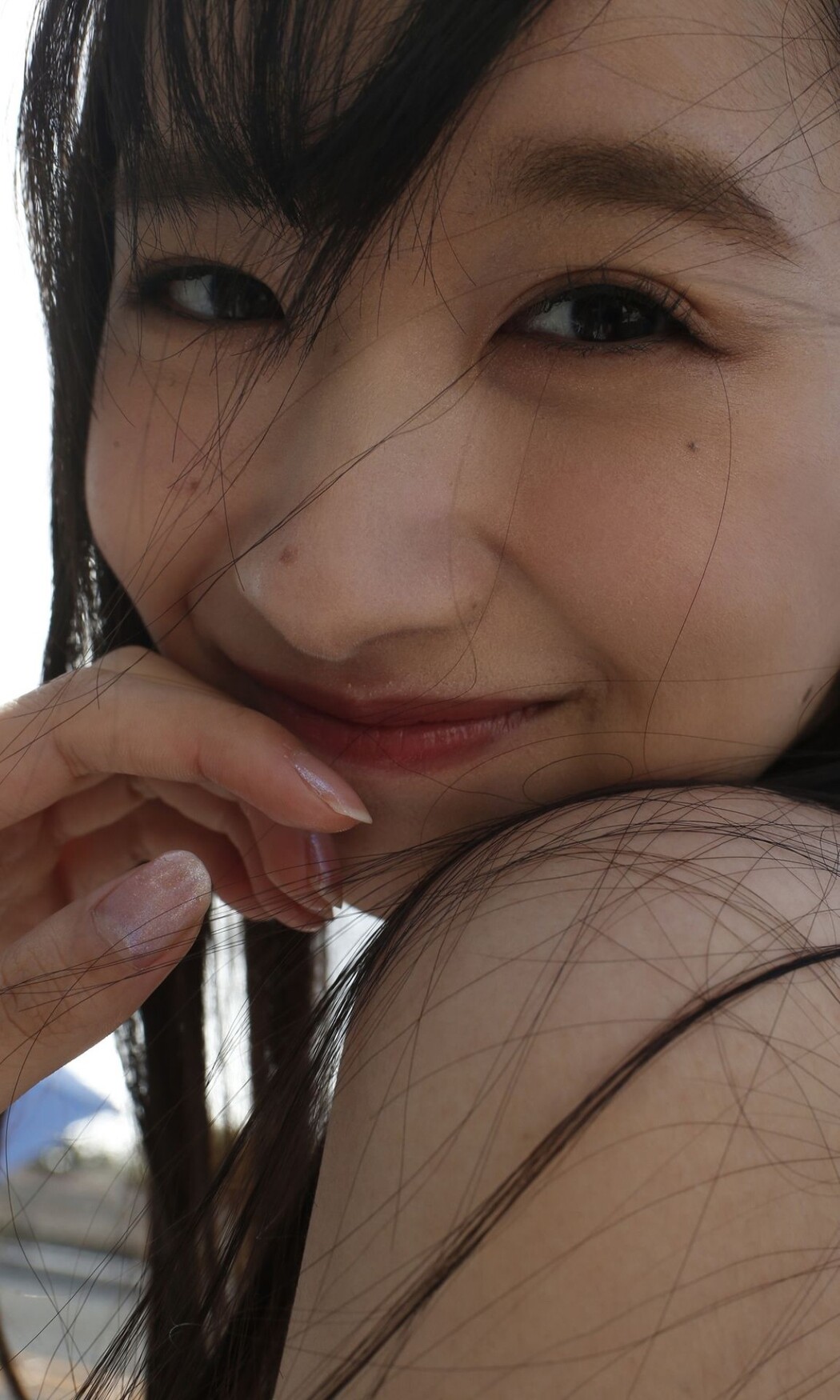 Weekly Photobook Yui Tsuji 辻優衣 – Living In Oita Prefecture A Leisurely Girl