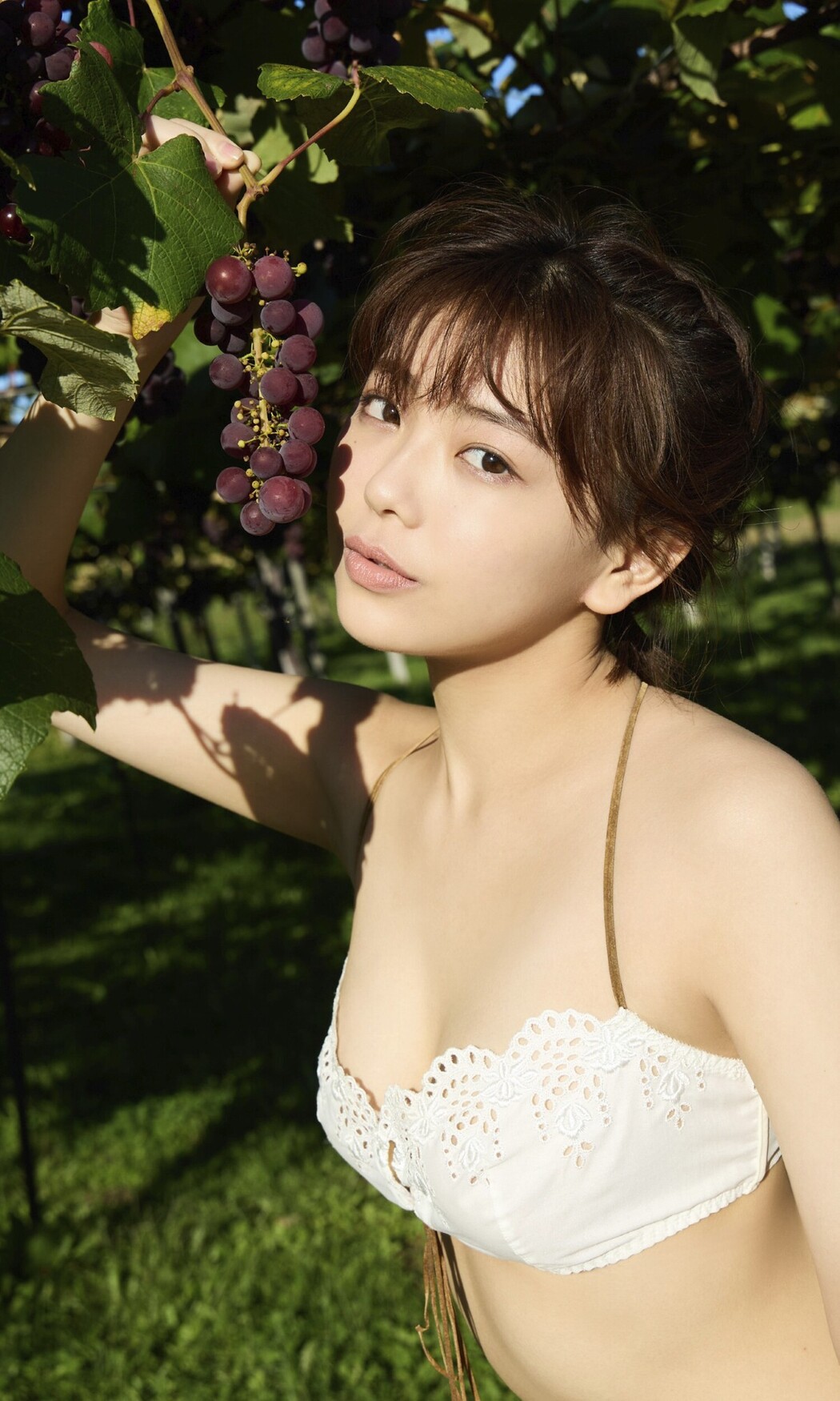 Weekly Photobook Ayu Okuma 大熊杏優 – Hey I Want You To Call Me Ayu Soon No Watermark