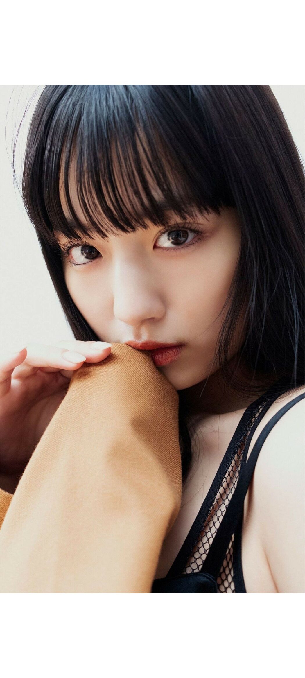 Weekly Photobook 2020-12-07 Noa Tsurushima 鶴嶋乃愛 – A natural actress 生まれながらにして女優