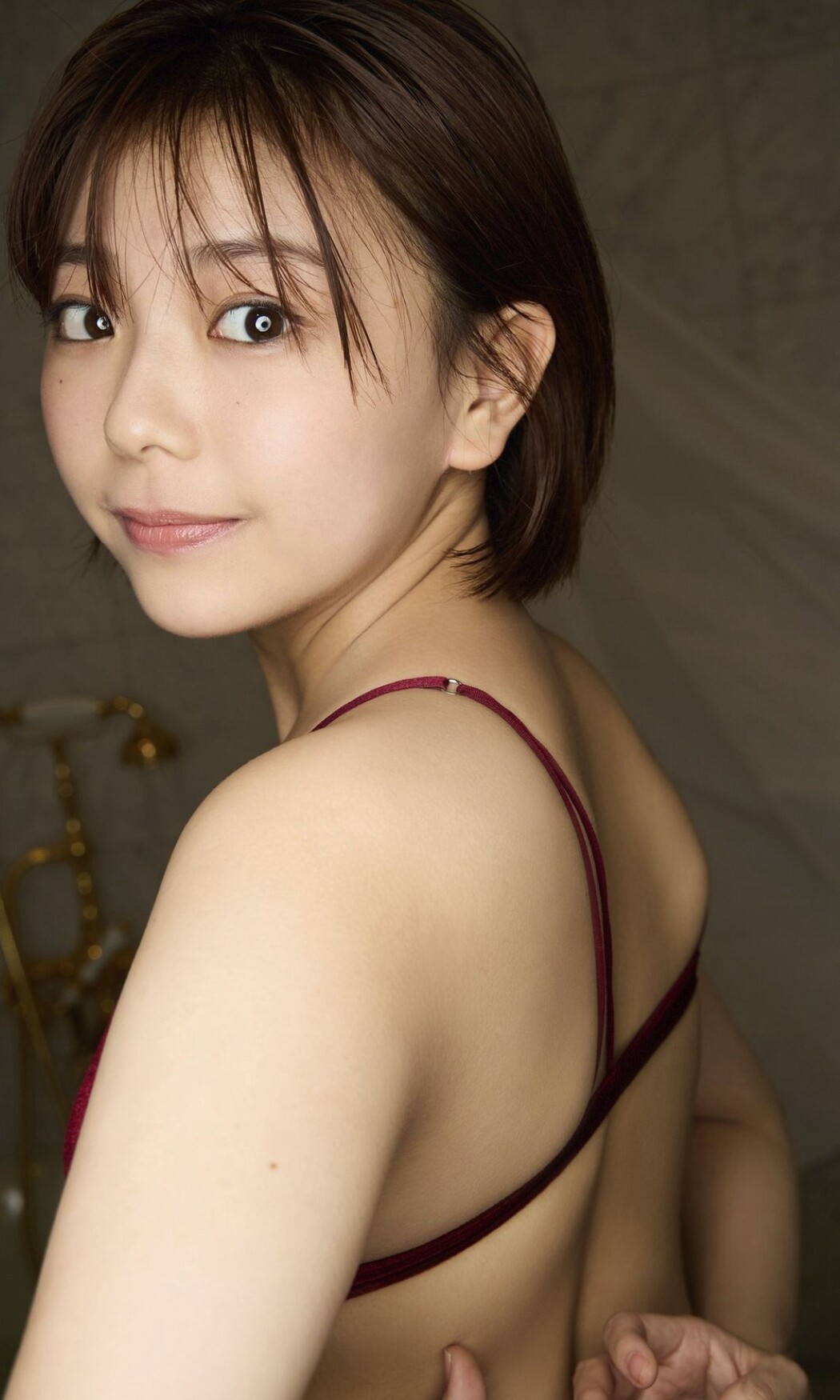 Weekly Photobook Ayu Okuma 大熊杏優 – Hey I Want You To Call Me Ayu Soon No Watermark