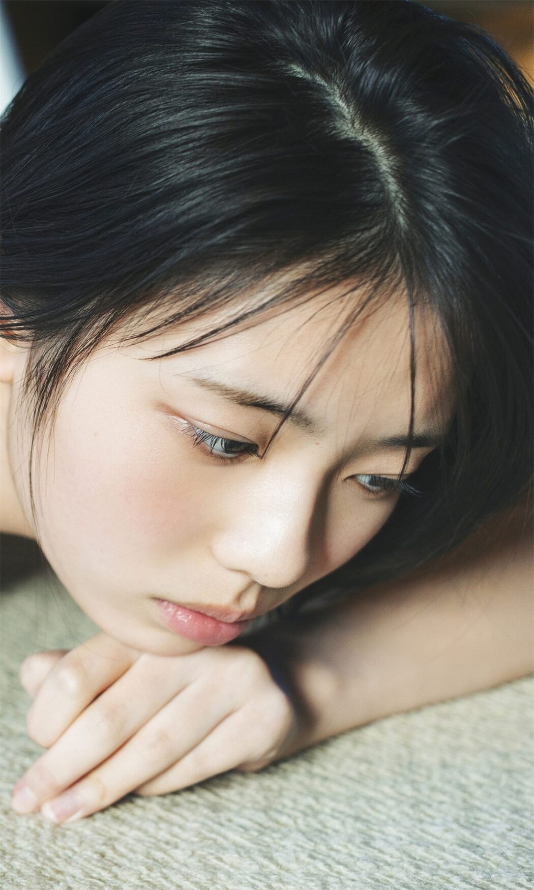 Weekly Photobook 2022-03-14 Hina Kikuchi 菊地姫奈 – Harumeku, honomeku 春めく、ほのめく