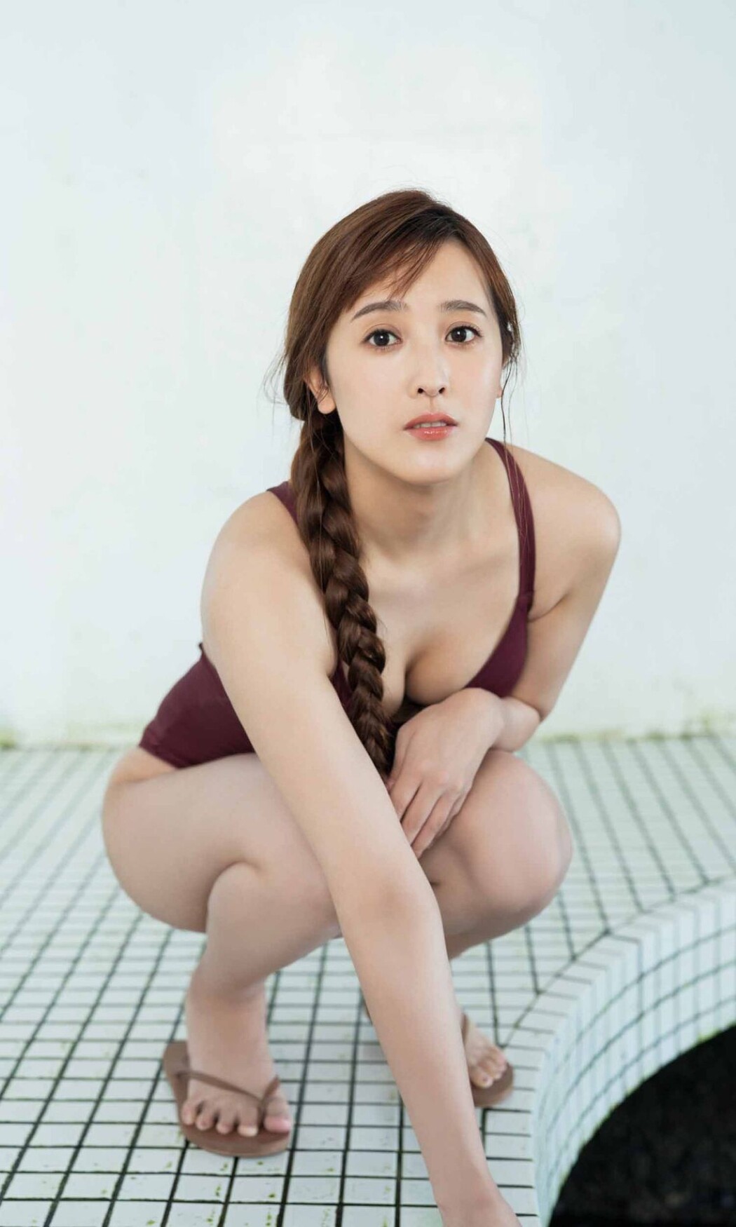 Weekly Photobook Hikaru Yamamoto 山本ひかる – Mysterious Eyes