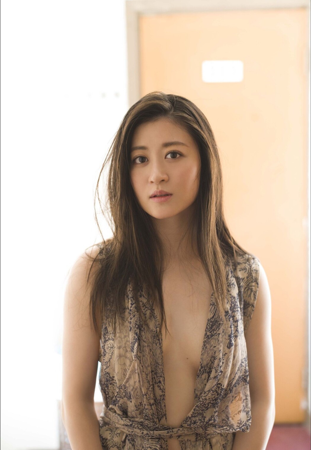 Weekly Photobook 2019-11-02 Kei Jonishi 上西恵 – Today Is Also A Beautiful Person