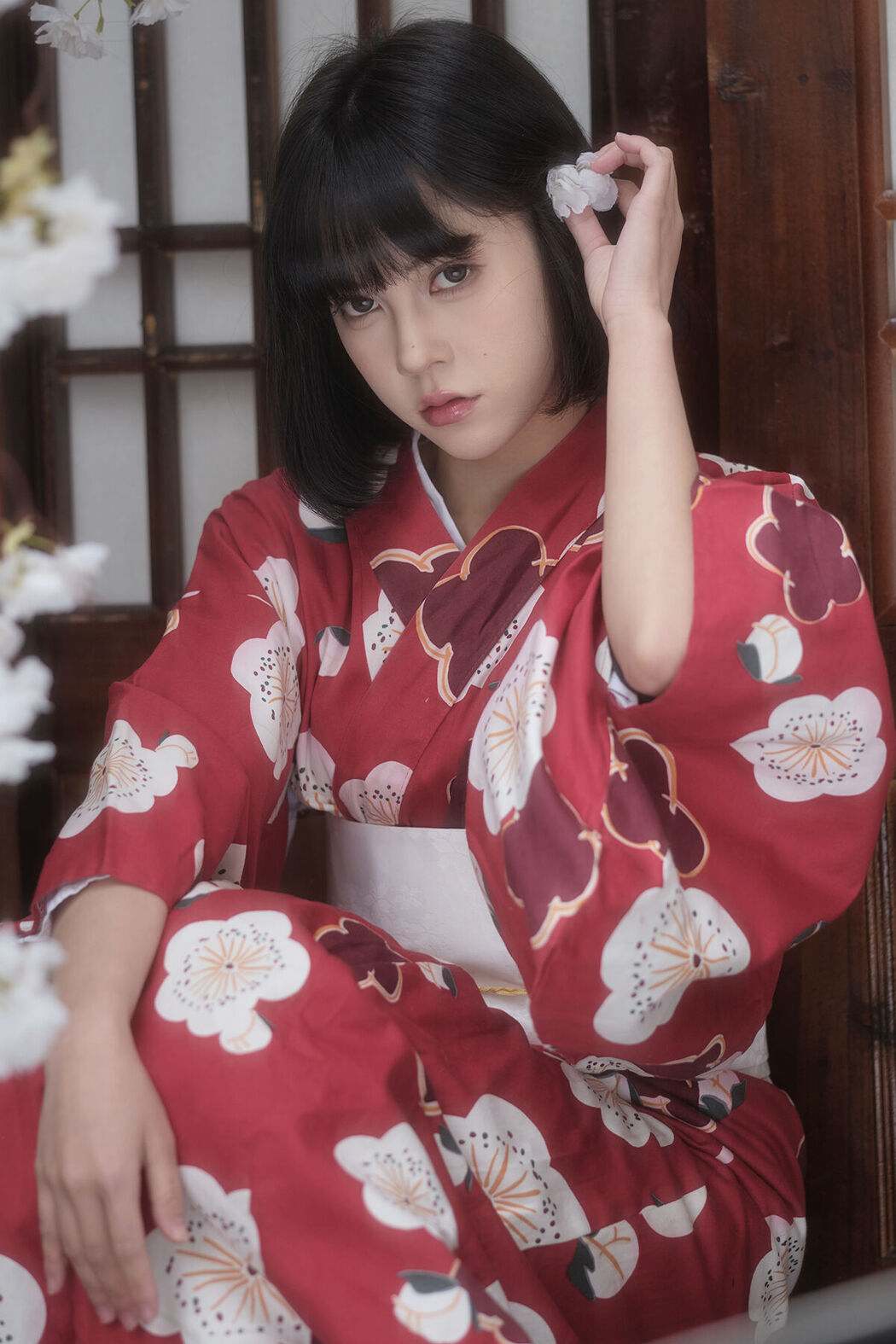 YiTuYu艺图语 Vol.8205 悲伤薯条555 (31P) Cover Photo