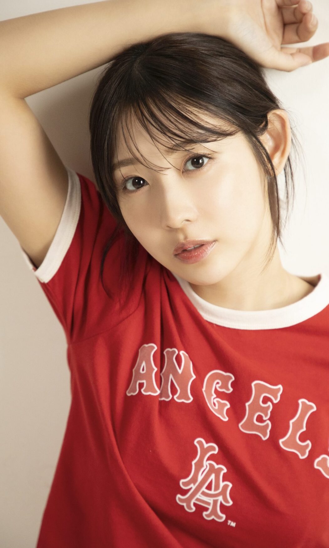 Weekly Photobook Mio Minato 水湊みお – Summer scent 夏の匂い 2022-07-11
