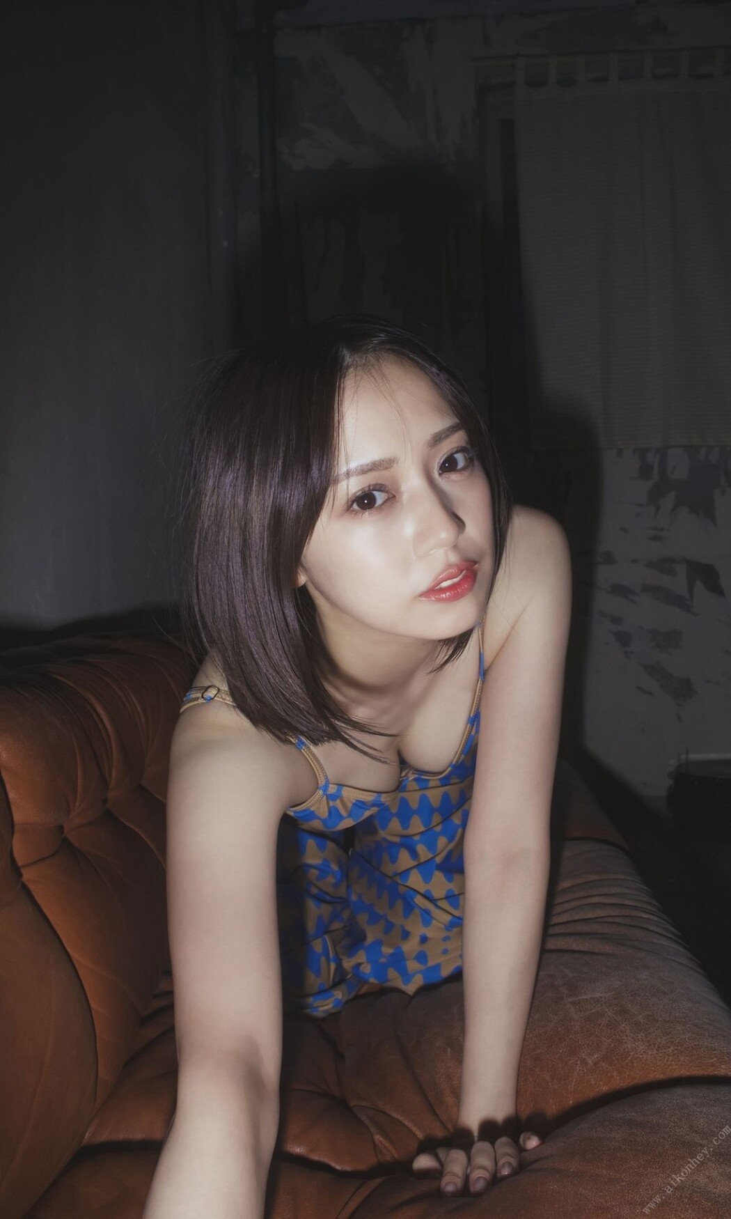 Weekly Photobook 2022-10-03 Makoto Okunaka 奥仲麻琴 – Happy Now