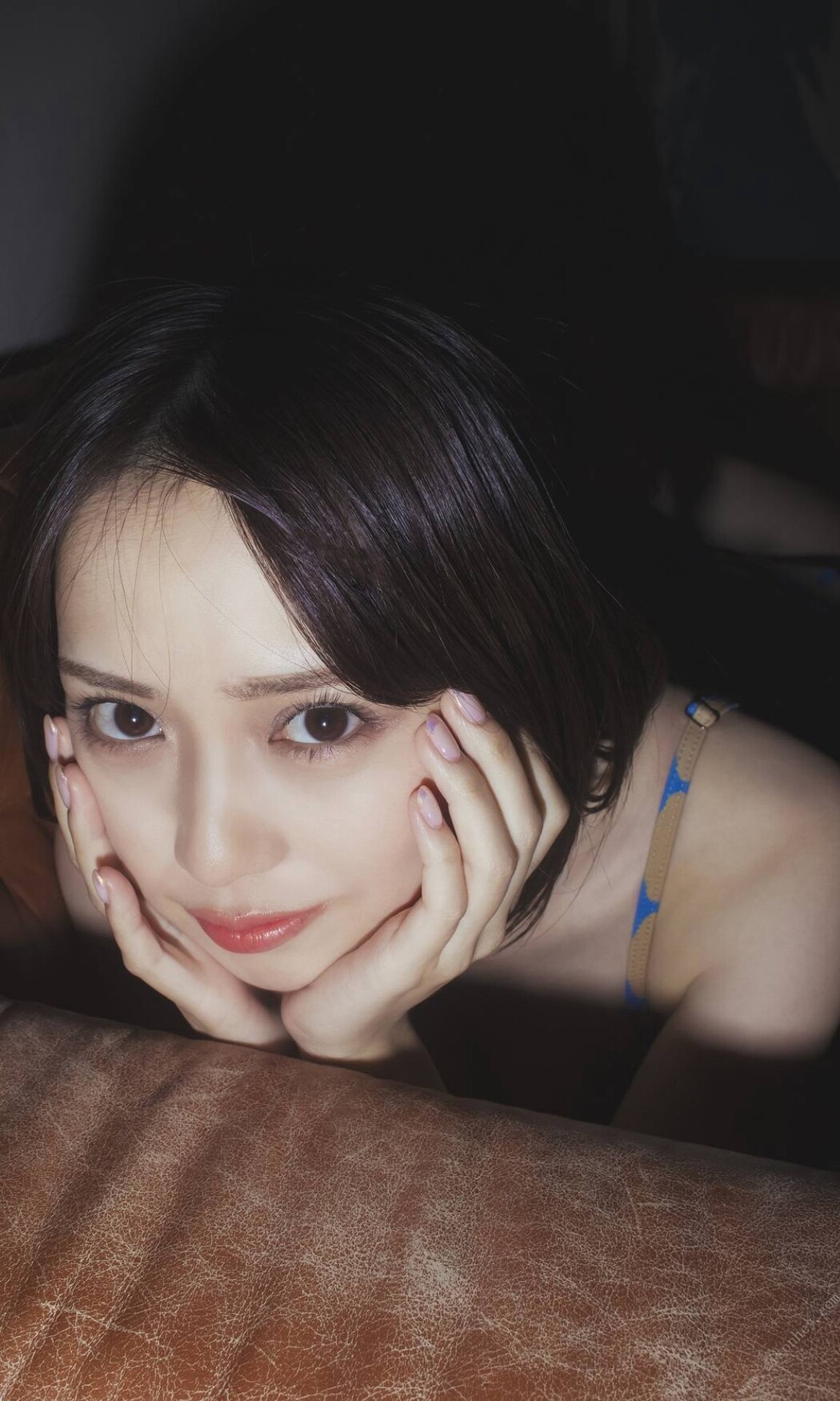 Weekly Photobook 2022-10-03 Makoto Okunaka 奥仲麻琴 – Happy Now