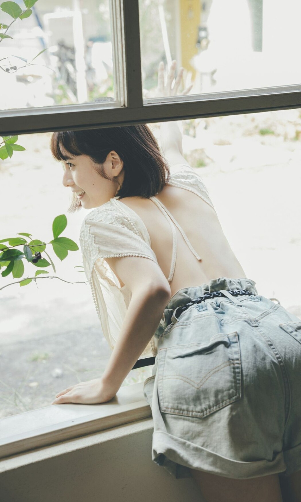Weekly Photobook Sakurako Okubo 大久保桜子 – Dearest