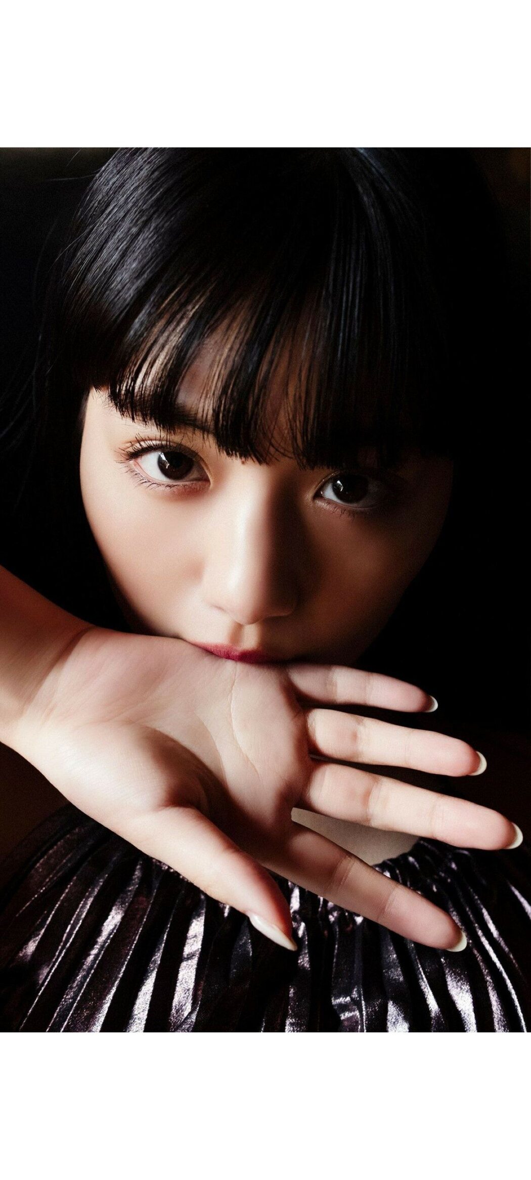 Weekly Photobook 2020-12-07 Noa Tsurushima 鶴嶋乃愛 – A natural actress 生まれながらにして女優