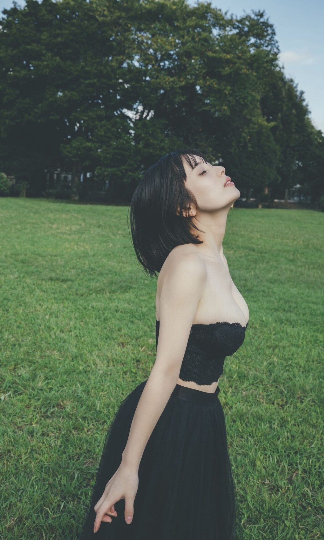 Weekly Photobook Sakurako Okubo 大久保桜子 – Dearest