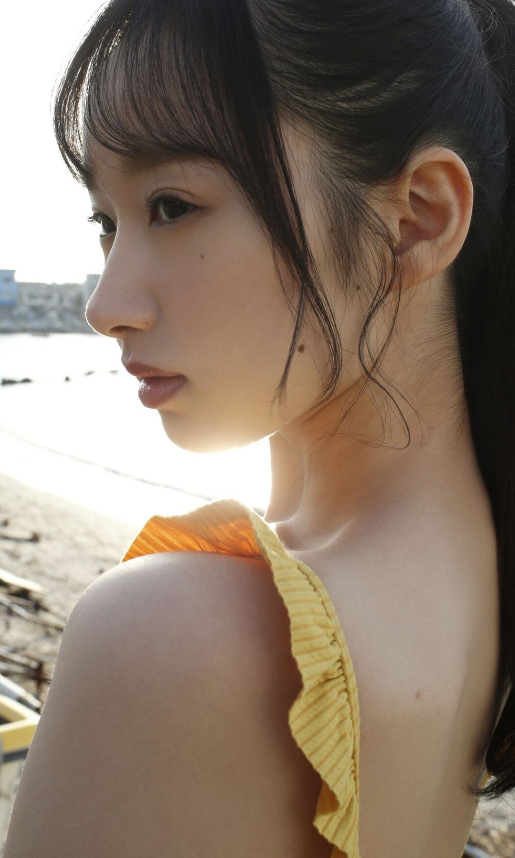 Weekly Photobook Yui Tsuji 辻優衣 – Living In Oita Prefecture A Leisurely Girl