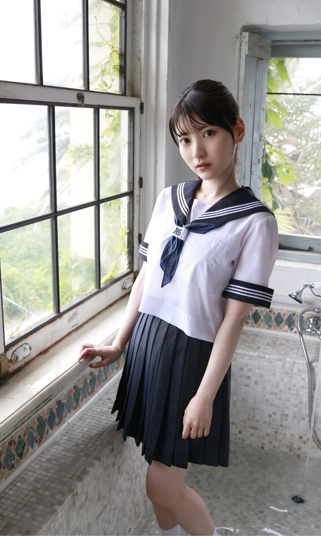 Weekly Photobook Rui Takanashi 小鳥遊るい – Tickle くすぐる 2022-07-04