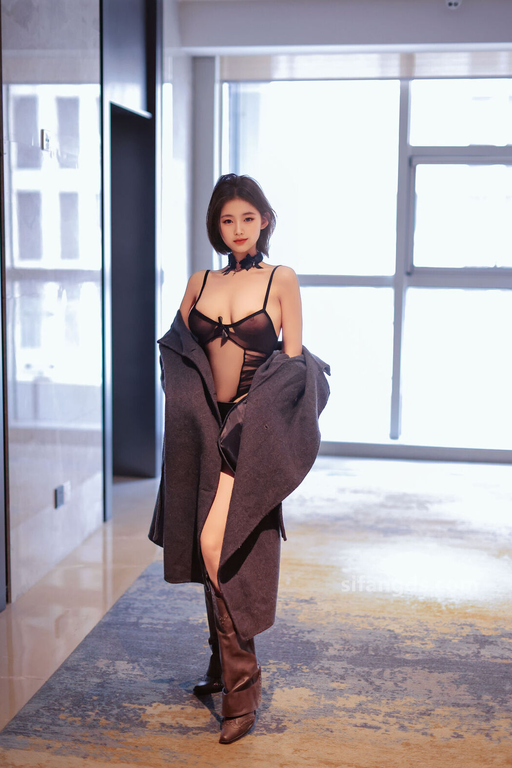 XR Uncensored Xiao Ju Zi 小橘子 – 極品新人最新作 珍珠騷丁大尺度 (81P – 2V)