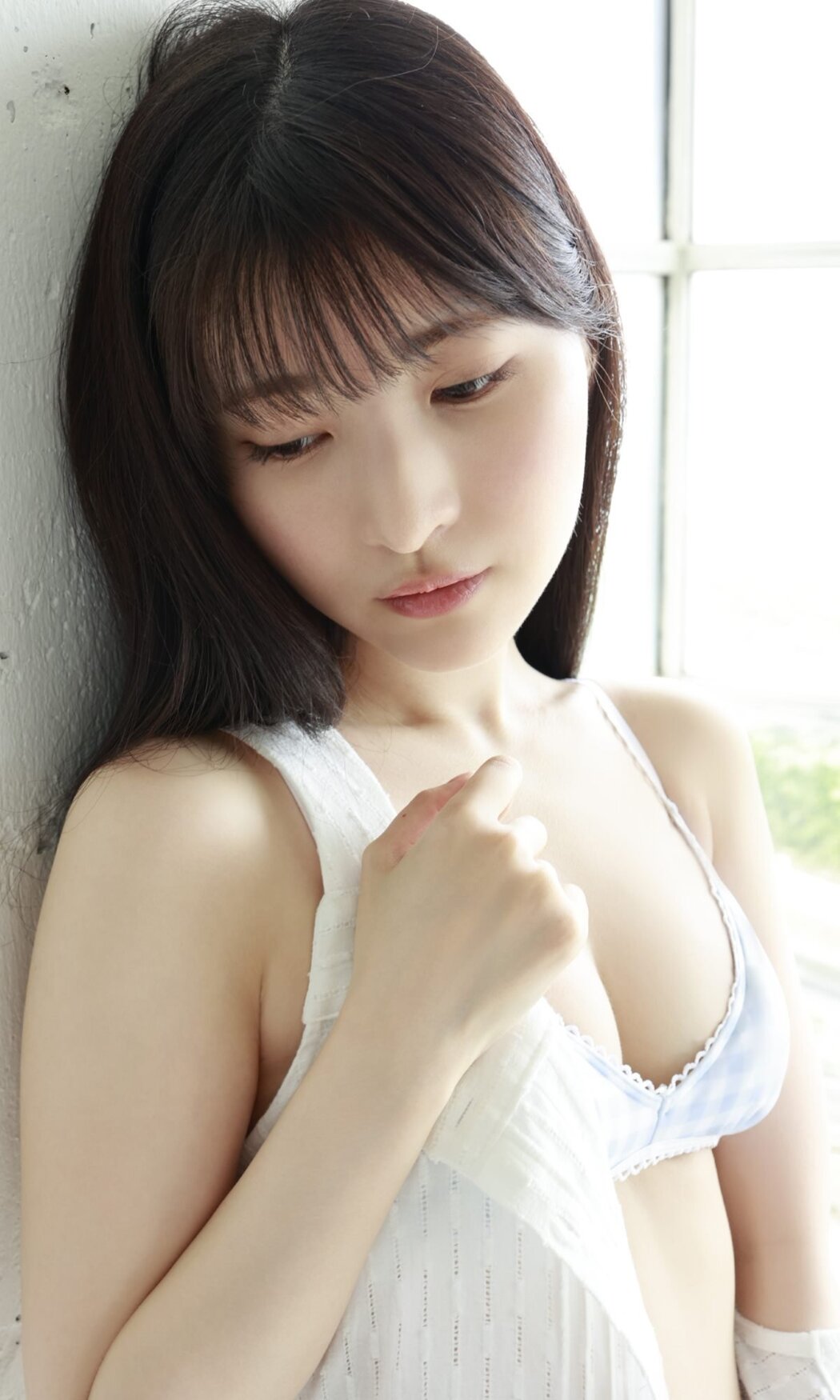 Weekly Photobook Rui Takanashi 小鳥遊るい – Tickle くすぐる 2022-07-04