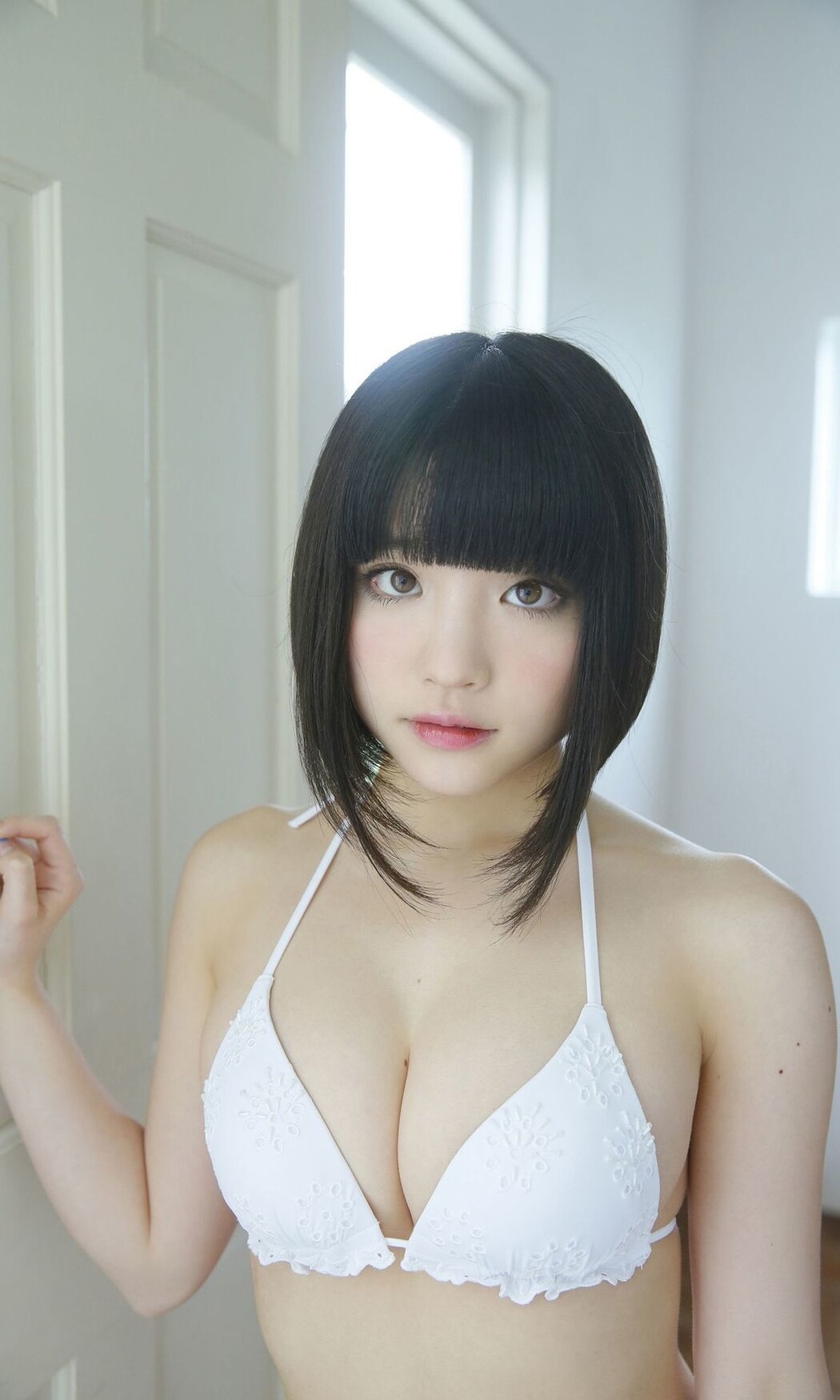Weekly Photobook 2016-07-29 Nagi Nemoto 根本凪 – Plastic Doll In Love