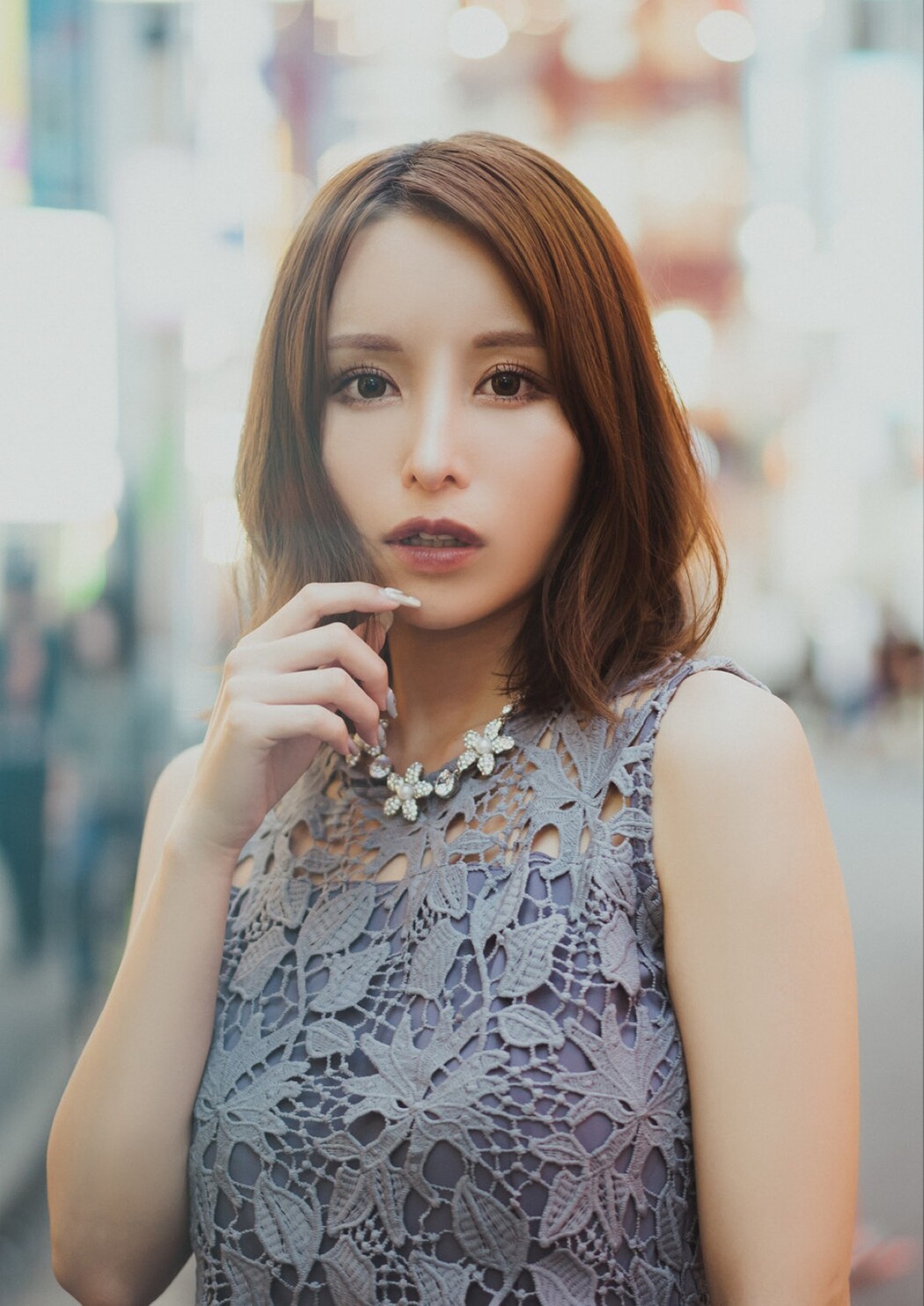 Weekly Photobook Mayuki Ito 伊藤舞雪 – LadyMary 04