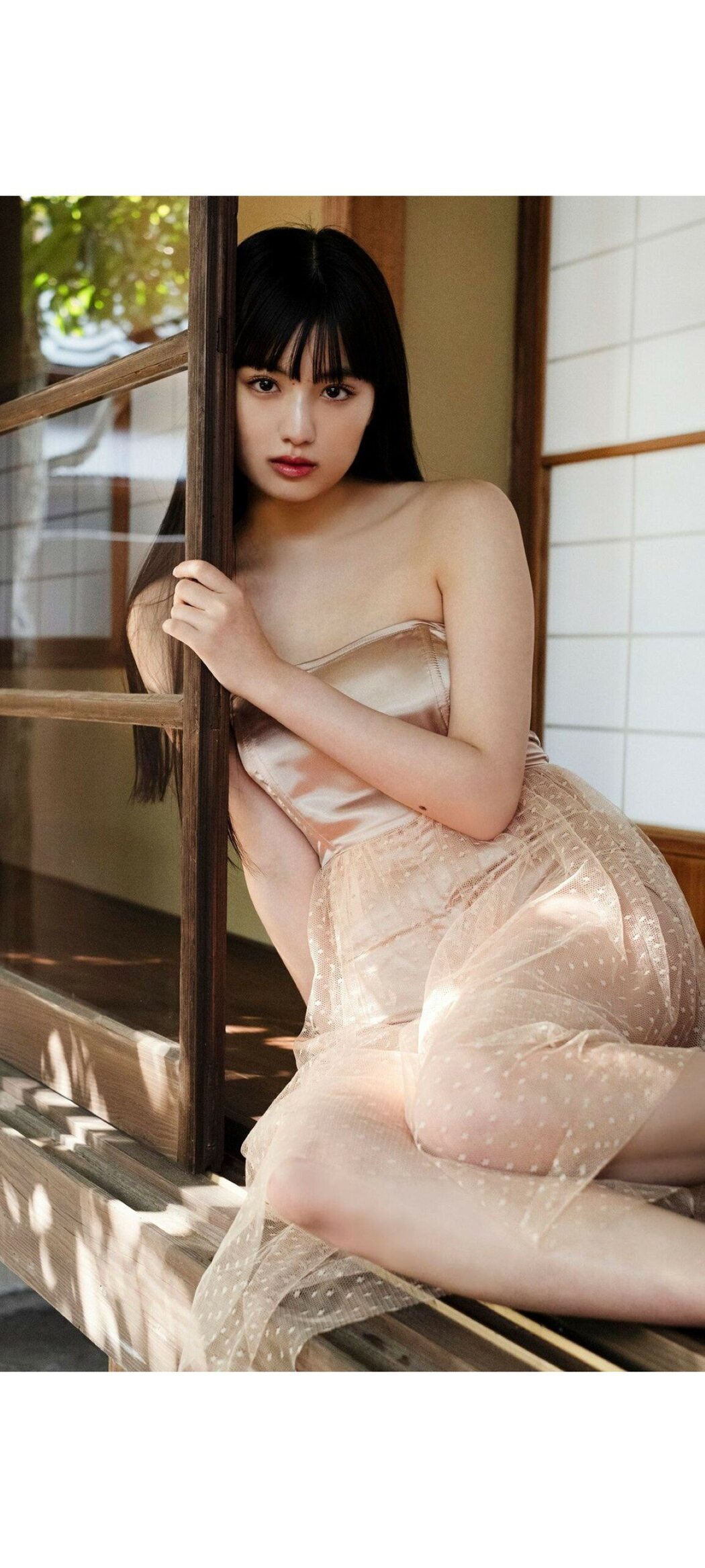 Weekly Photobook 2020-12-07 Noa Tsurushima 鶴嶋乃愛 – A natural actress 生まれながらにして女優