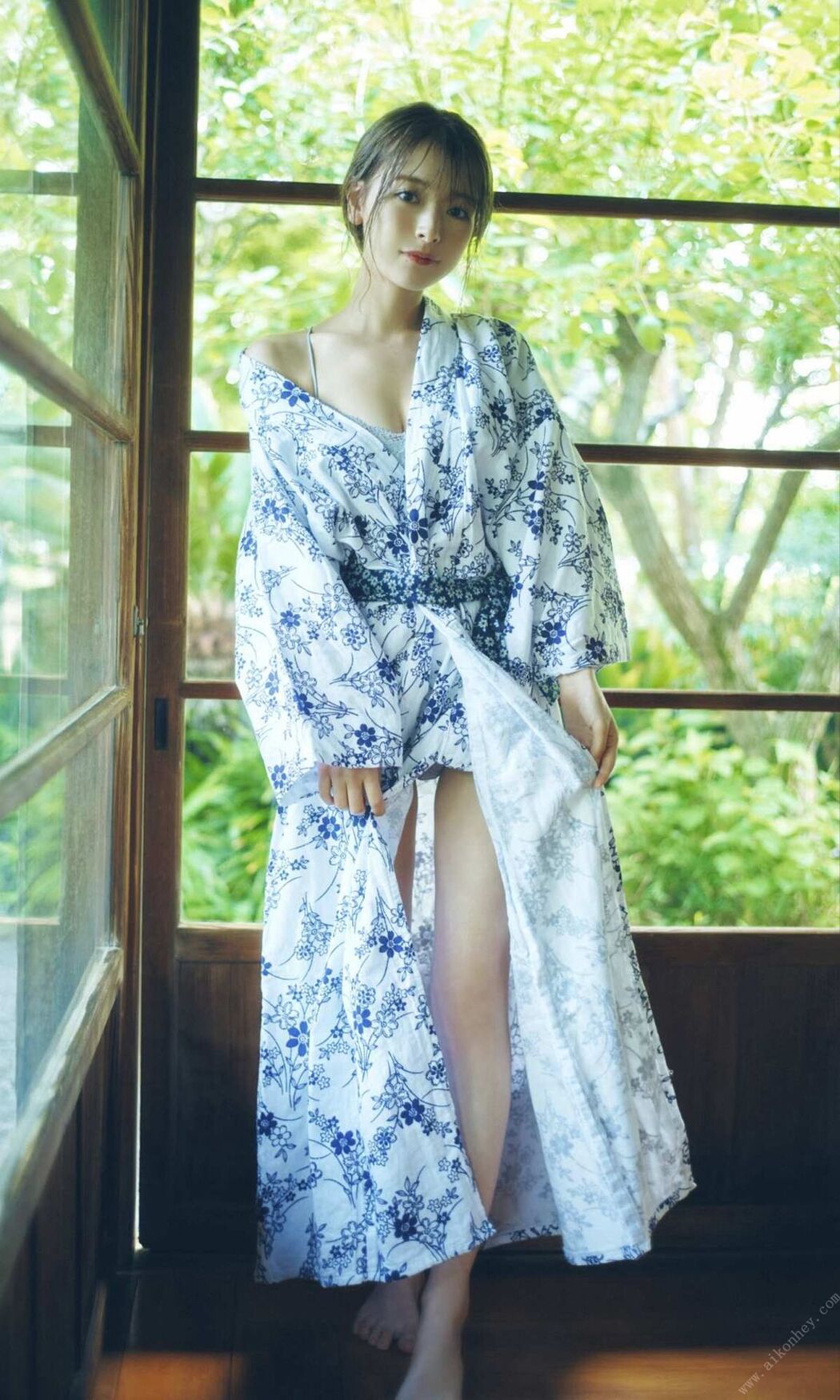 Weekly Playboy Photo Book Hazuki Kimura 木村葉月 – Little Devil Honey
