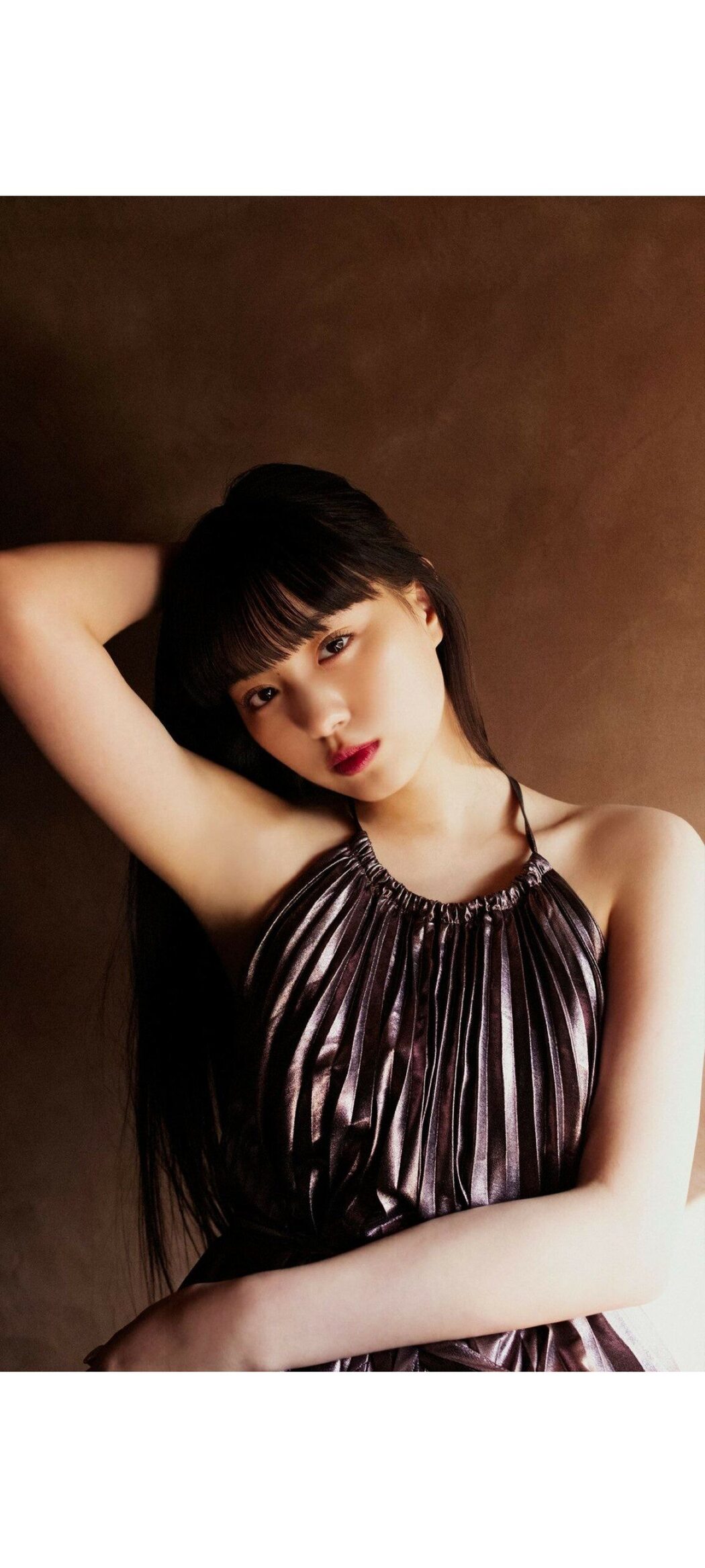 Weekly Photobook 2020-12-07 Noa Tsurushima 鶴嶋乃愛 – A natural actress 生まれながらにして女優