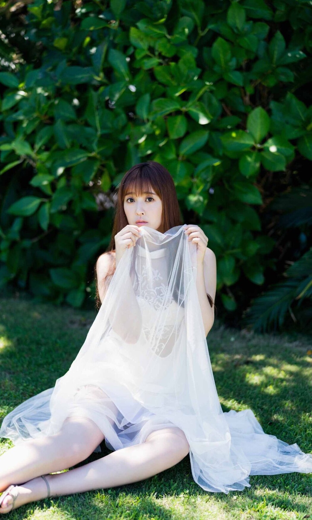 Weekly Photobook Hikaru Yamamoto 山本ひかる – Mysterious Eyes
