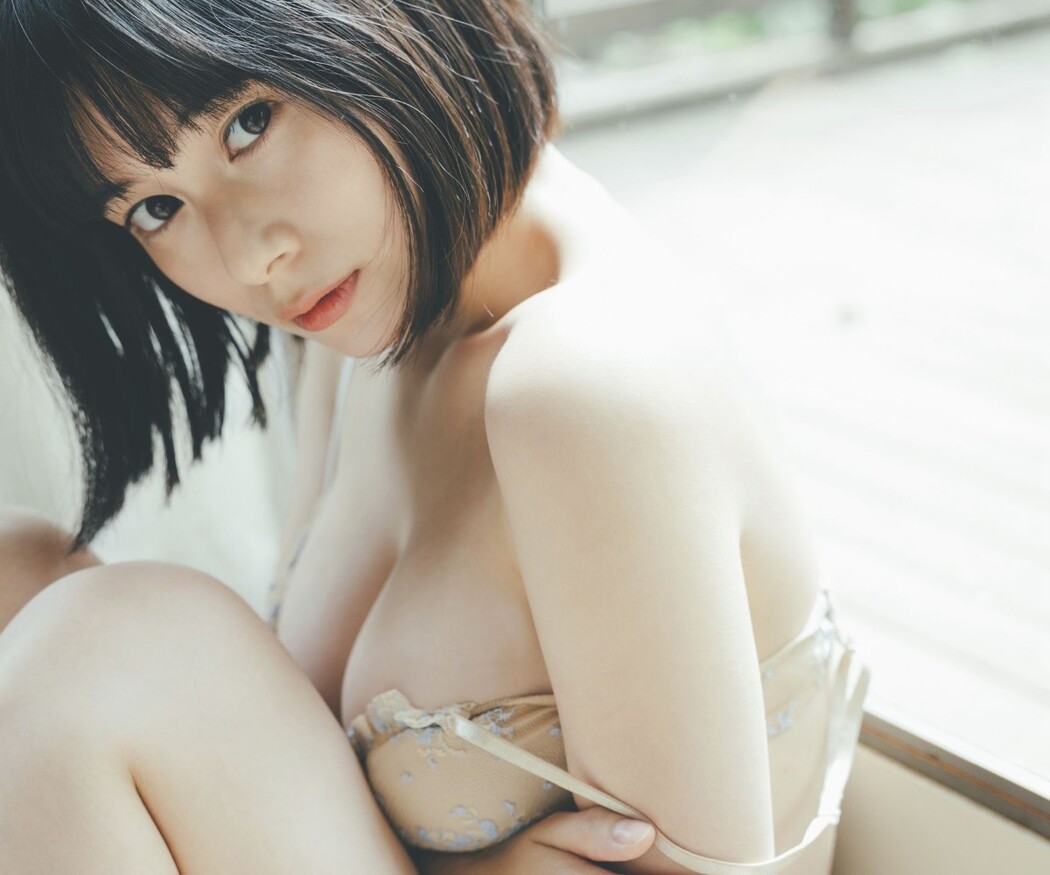 Weekly Photobook Sakurako Okubo 大久保桜子 – Dearest
