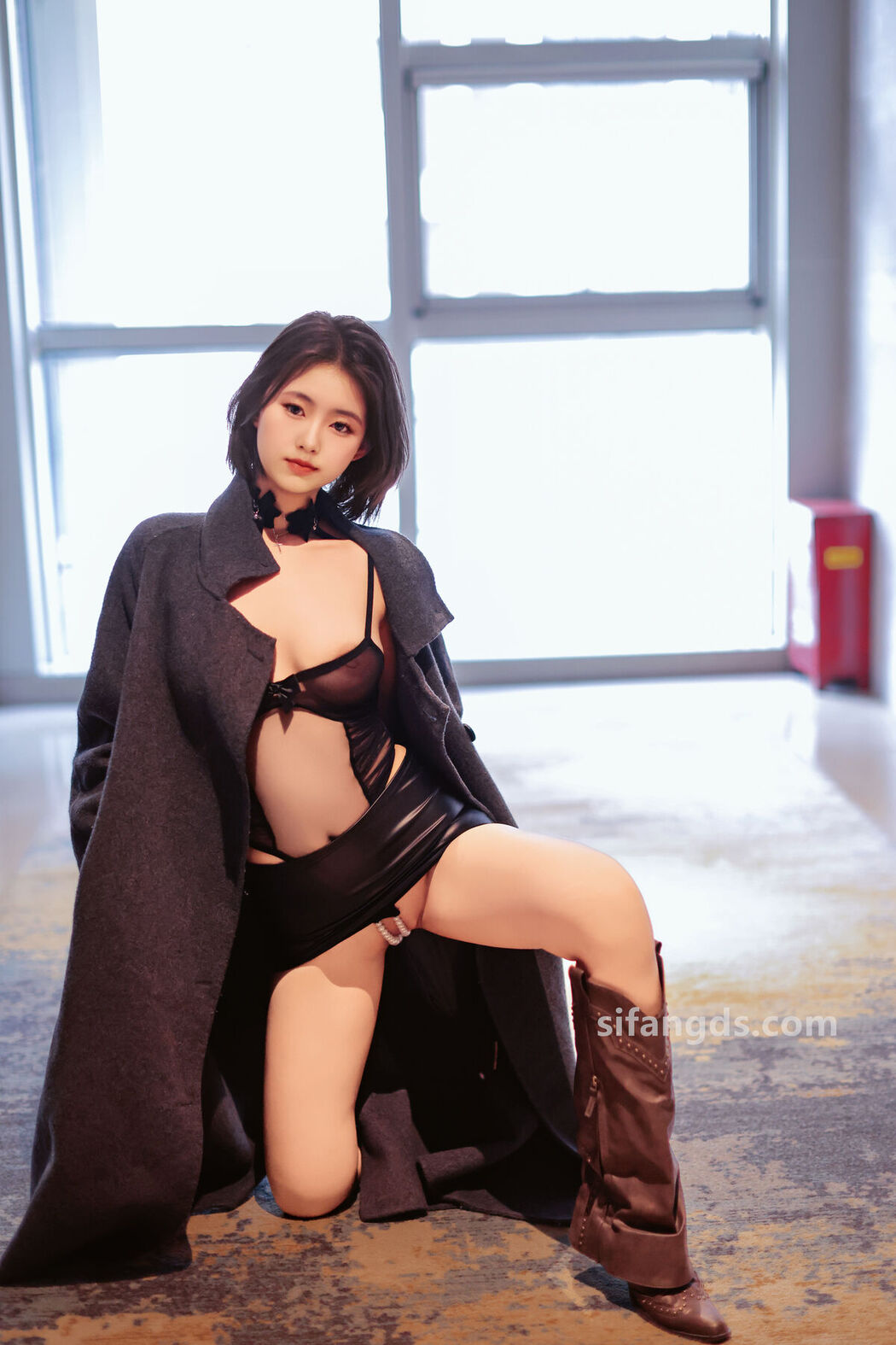 XR Uncensored Xiao Ju Zi 小橘子 – 極品新人最新作 珍珠騷丁大尺度 (81P – 2V)