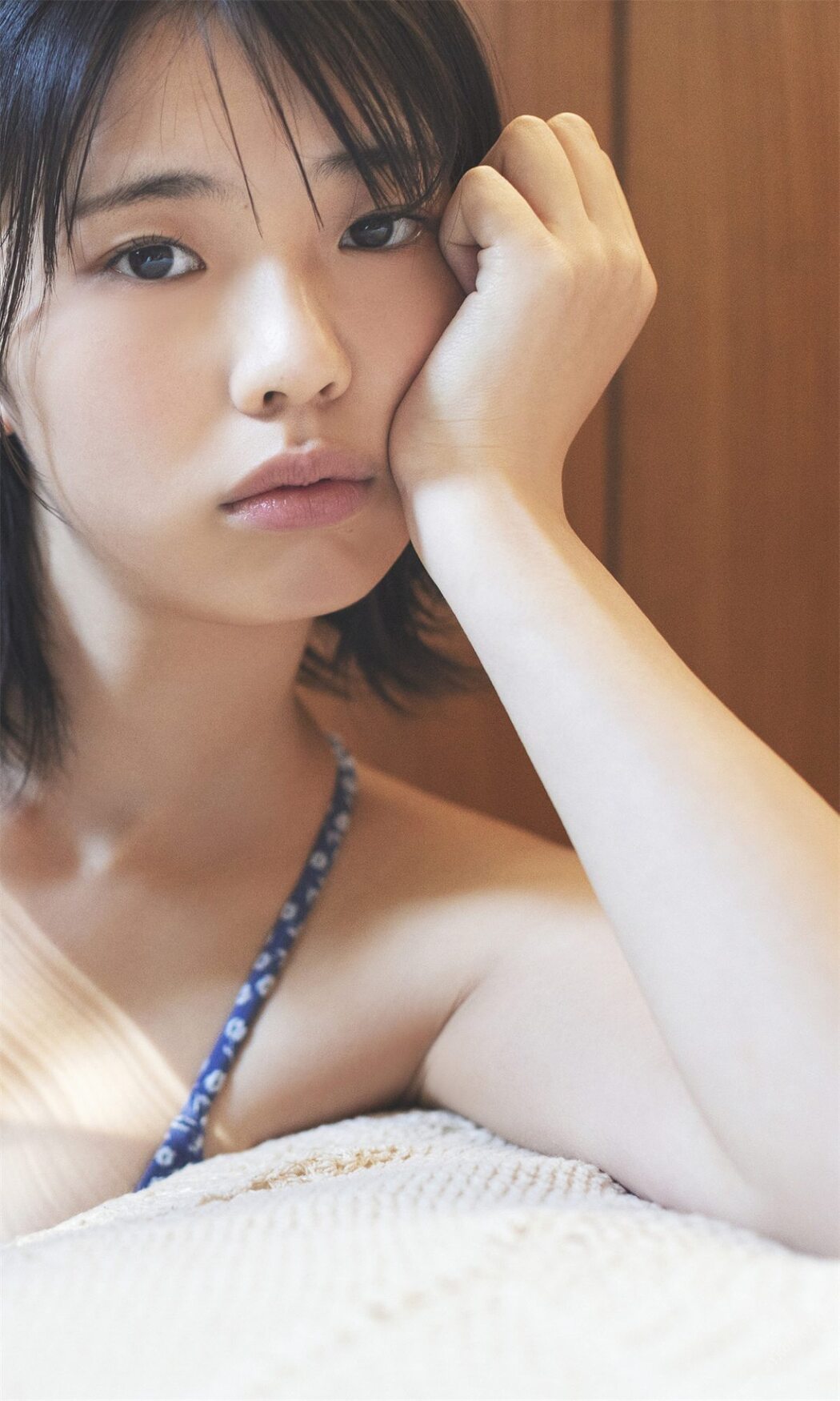 Weekly Photobook 2022-03-14 Hina Kikuchi 菊地姫奈 – Harumeku, honomeku 春めく、ほのめく