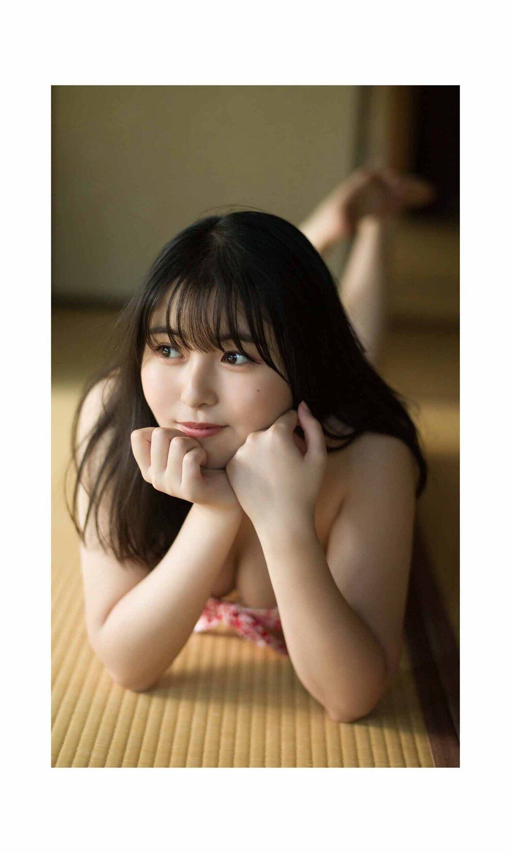 Weekly Photobook 2021-08-16 Sakina Tonchiki 頓知気さきな – Summer Goldfish