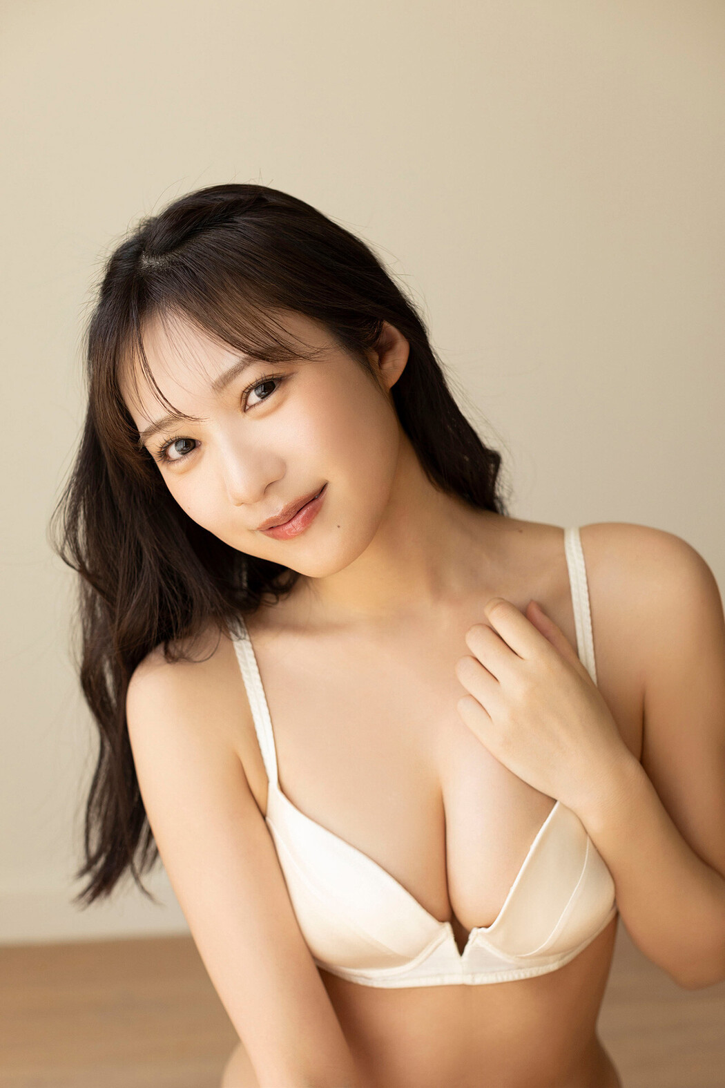 Sumire Yokono 横野すみれ, FLASHデジタル写真集 「どこ見てるの?」 Set.02