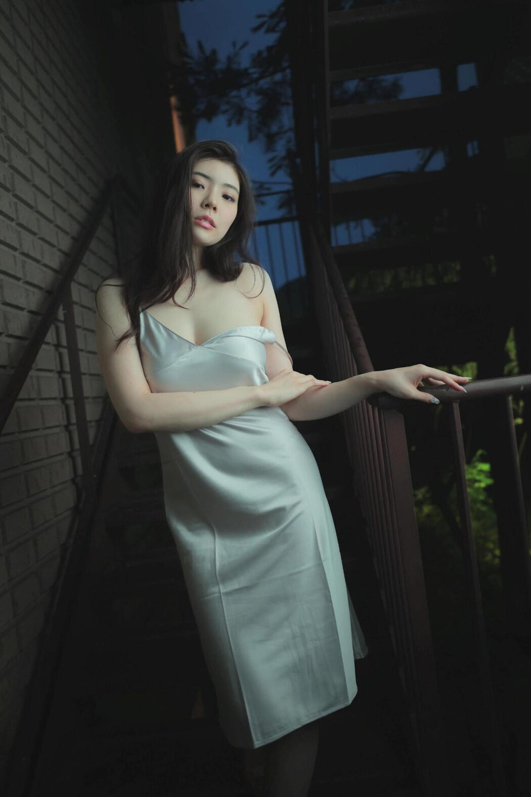 Rei Kamiki 神木麗, 写真集 ひとつなぎBOOKS 「Ather Vol.1」 Set.01