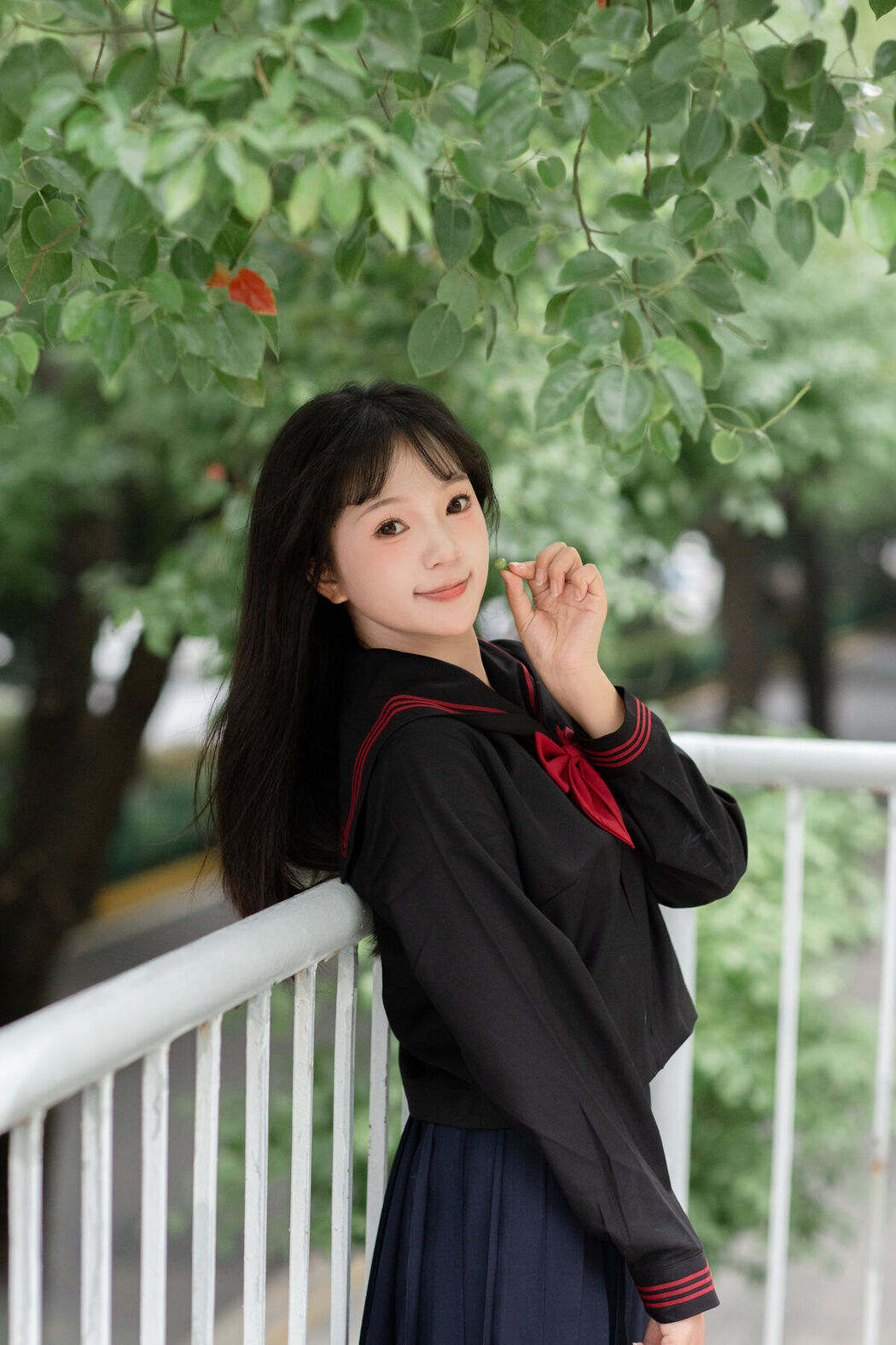 YiTuYu艺图语 Vol.8208 鱼泡泡 (23P)