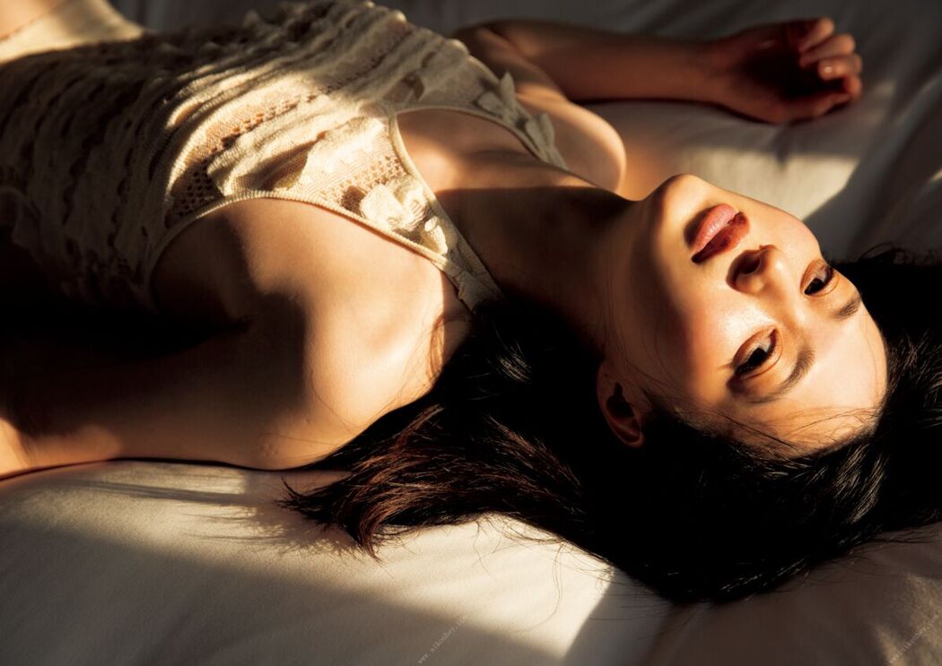 JP Rina Aizawa 逢沢りな – 電子版だけの特典カットつき 月刊 逢沢りな Part01 (70P)