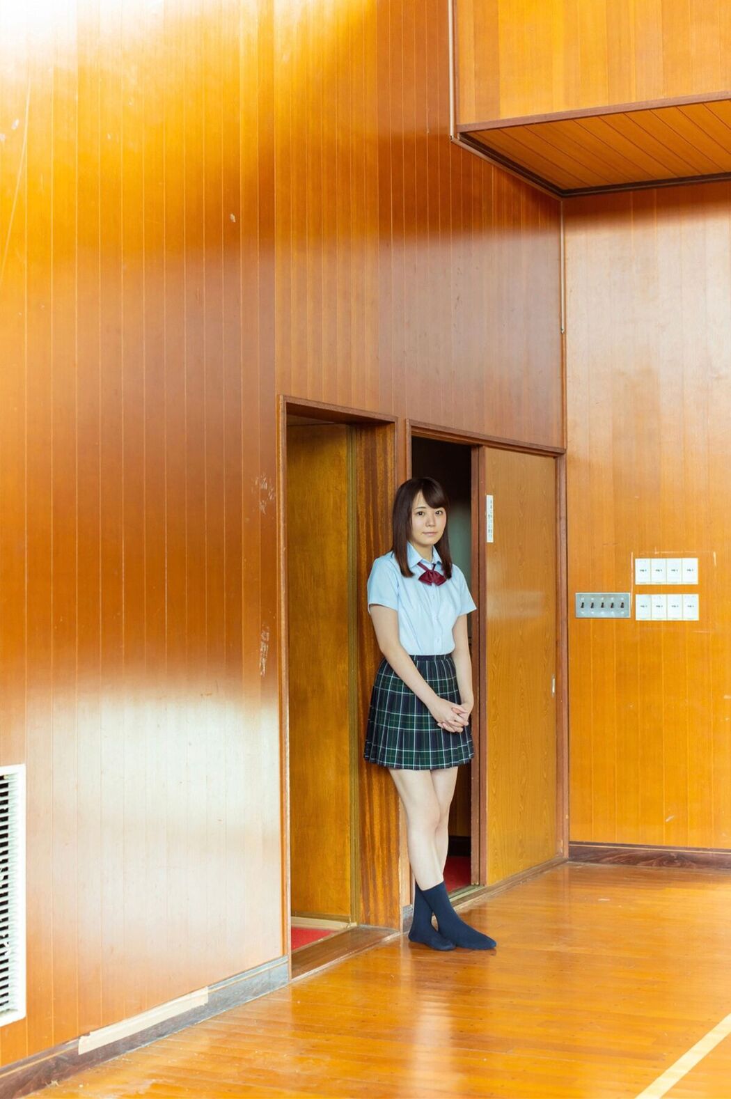 JP Hinata Hikage 日向ひかげ – あの夏をおいかけて (58P)