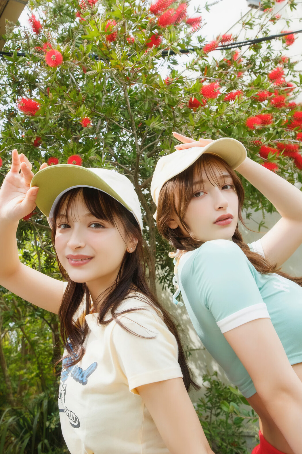 Erika エリカ, Marina Momose 百瀬まりな, FRIDAYデジタル写真集 「マンスリーガール049」 Set.01 Cover Photo