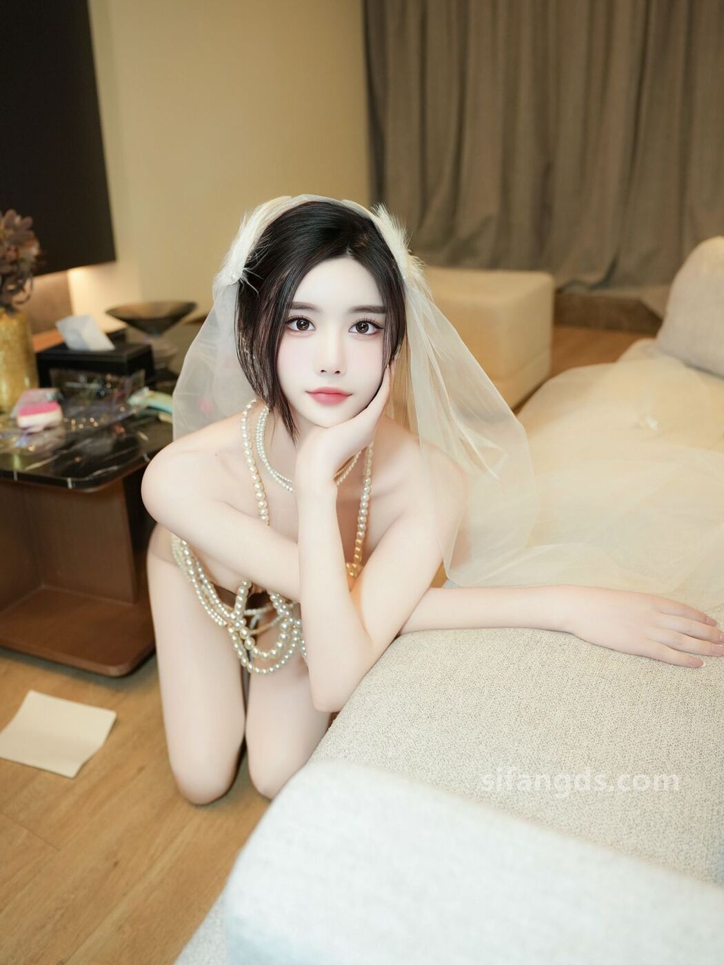 XR Uncensored Wan Su SuSu 晚苏susu – R18 秀人网模特 洁白婚纱 (81P – 1V)