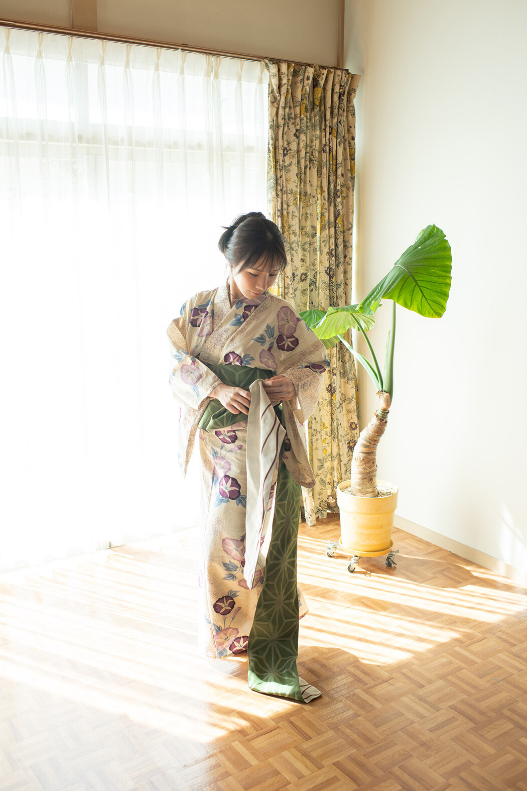 Ao Ebisaki 海老咲あお, FLASHデジタル写真集R 「和を脱ぎ捨てて」 Set.02