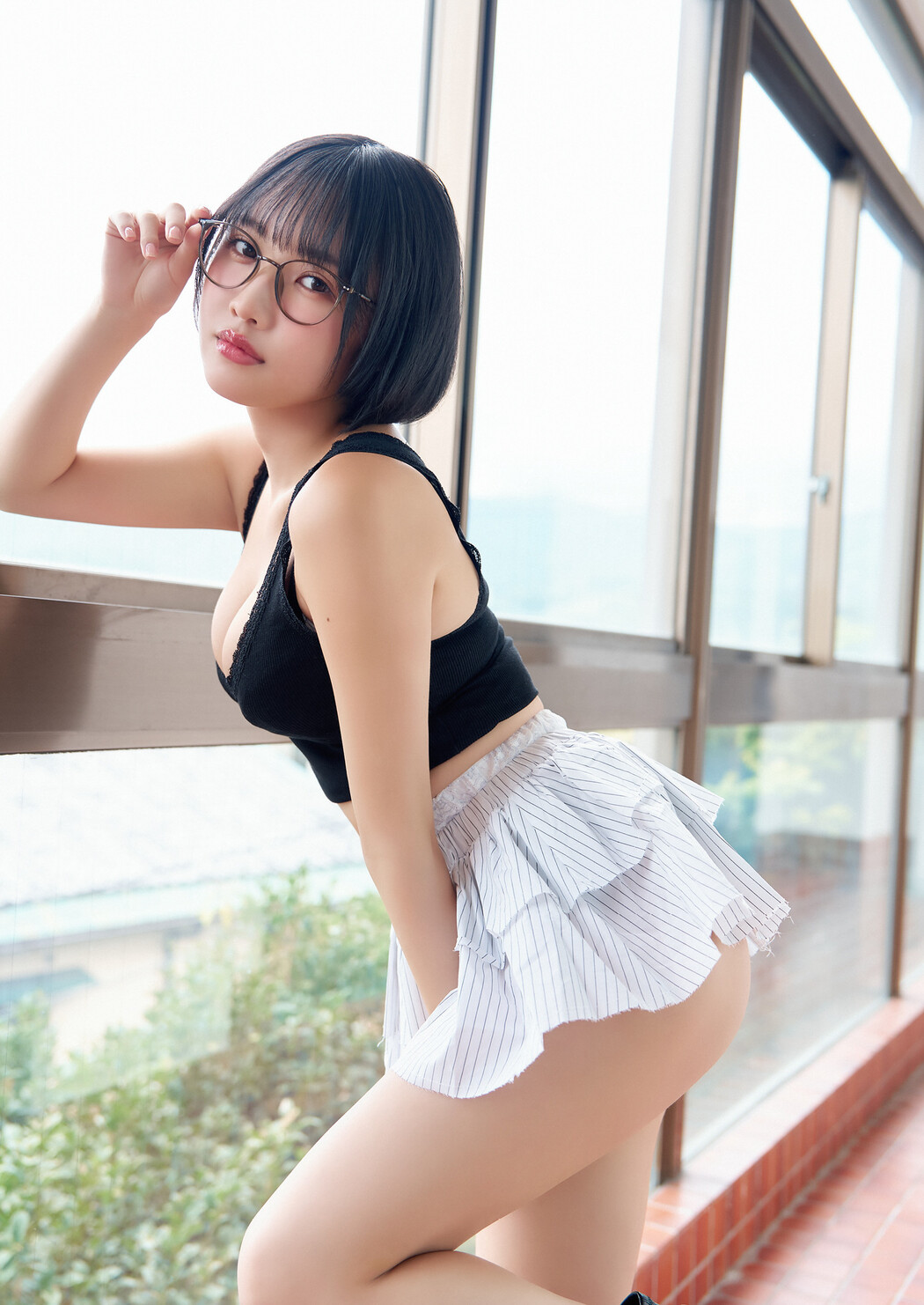 Azusa Ogura 小倉あずさ, Airi Saito 斎藤愛莉, Young Jump 2025 No.34 (ヤングジャンプ 2025年34号)