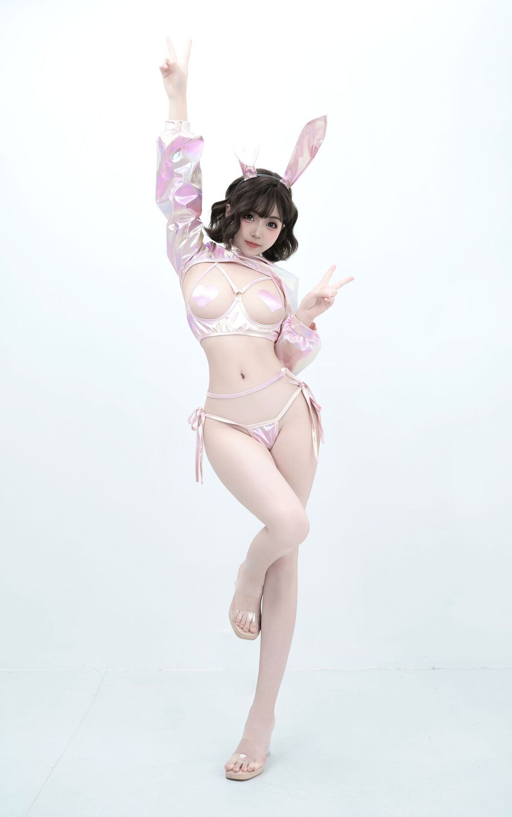 Coser@Bangni邦尼 – 粉色兔兔 Part1 (52P)