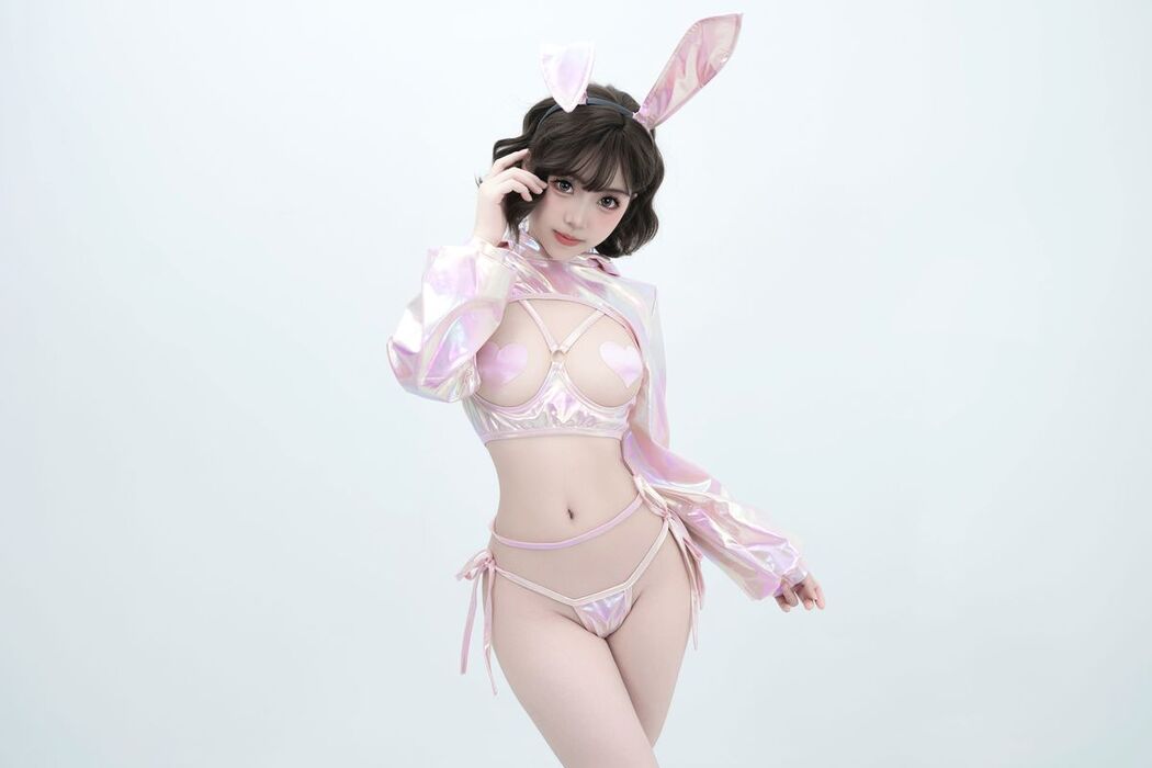 Coser@Bangni邦尼 – 粉色兔兔 Part1 (52P)