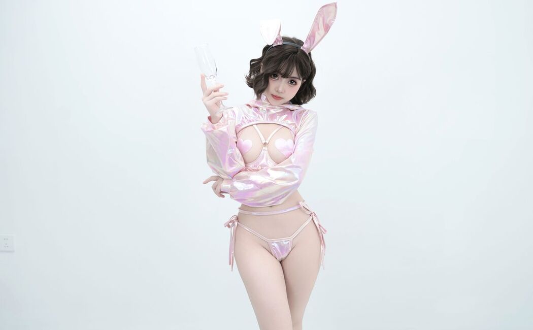 Coser@Bangni邦尼 – 粉色兔兔 Part1 (52P)