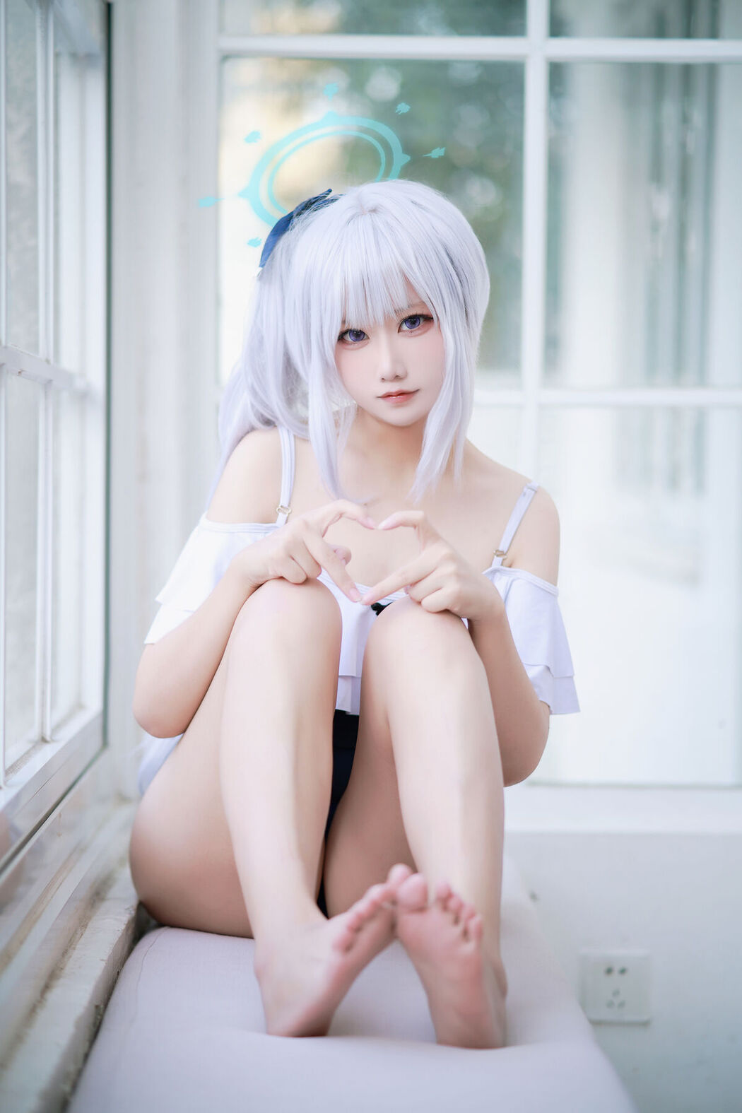 Coser@lunananya – 宫子泳装 (21P)