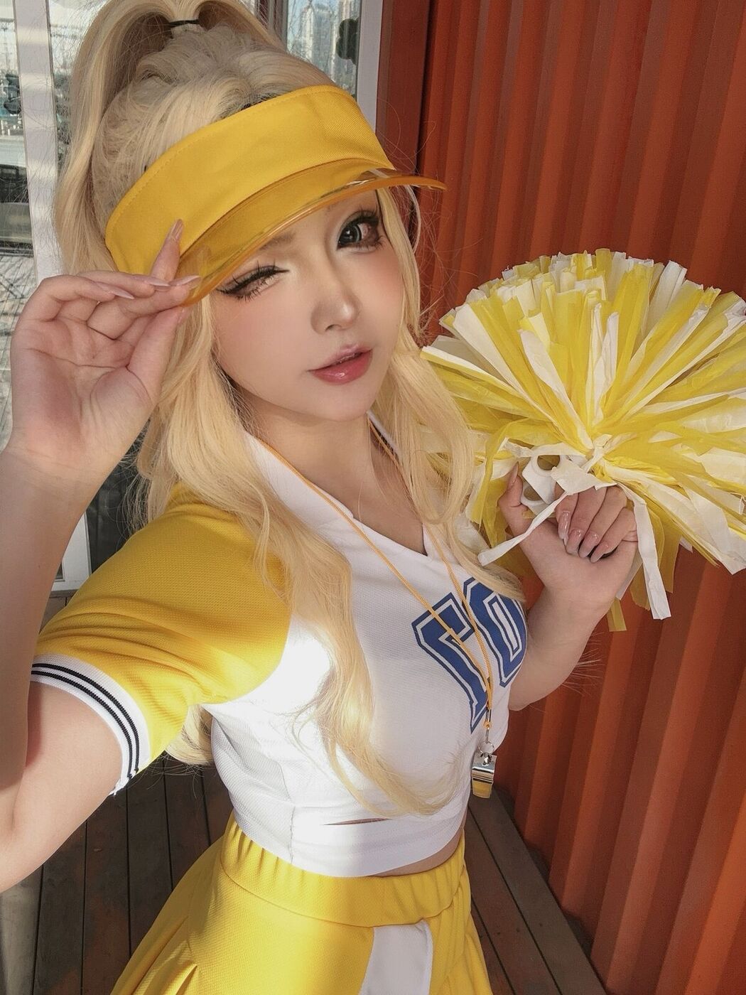 Coser@yuuhui玉汇 – 美式甜心 (44P – 2V)