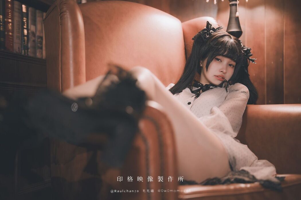 Coser@慕慕Momo &#8211; 玩偶女孩 (47P)